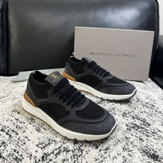 Brunello Cucinelli 高品质 顶级工艺品 BC 专柜同步原厂配置,意大利进口牛皮面料牛内里垫,高品 Brunello Cucinelli 高品质 顶级工艺品 BC 专柜同步原厂配置,意大利进口牛皮面料牛内里垫,高品