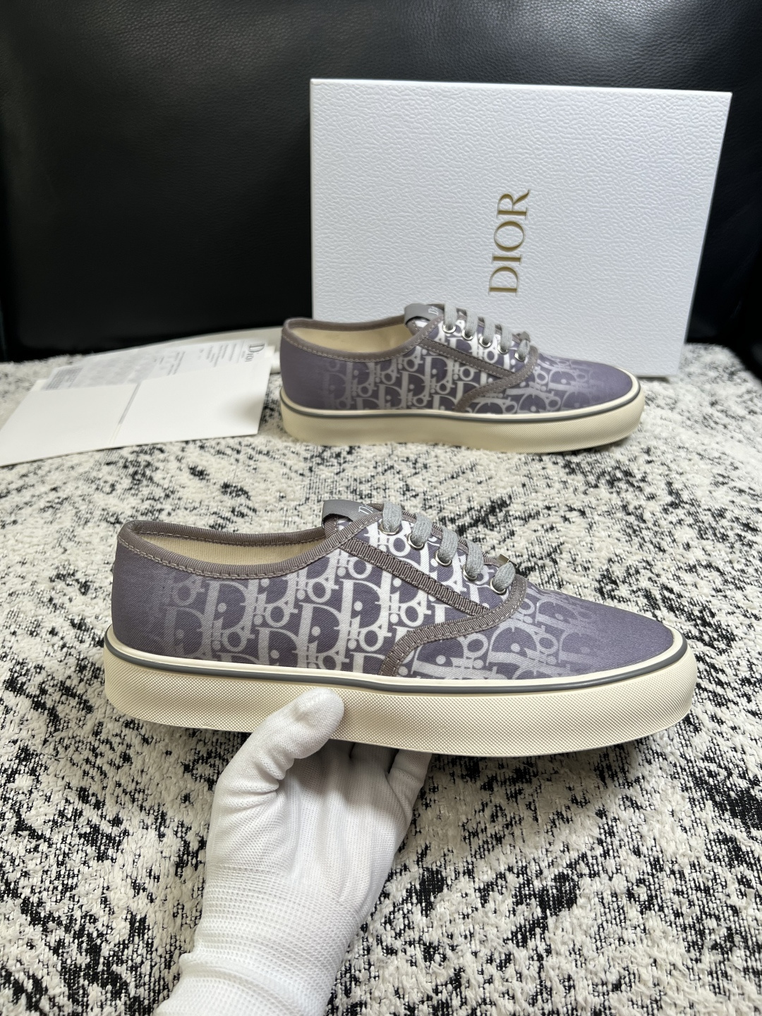Dior 顶级工艺品 迪奥  专柜同步 原厂配置，意大利进口原版牛皮面料，透气舒适进口水染牛里垫，鞋底：原厂特供原版底超