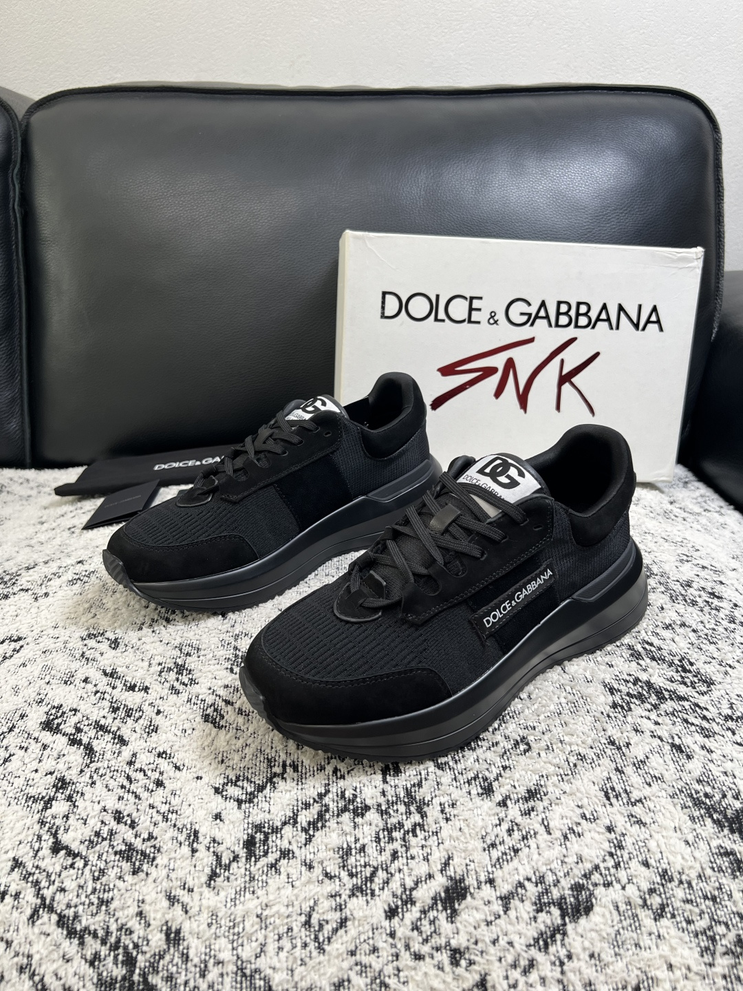 Dolce & Gabbana   高品质  顶级工艺品  杜嘉班纳 爆款专柜新品同步，鞋面意大利进口牛皮面料，高品质复
