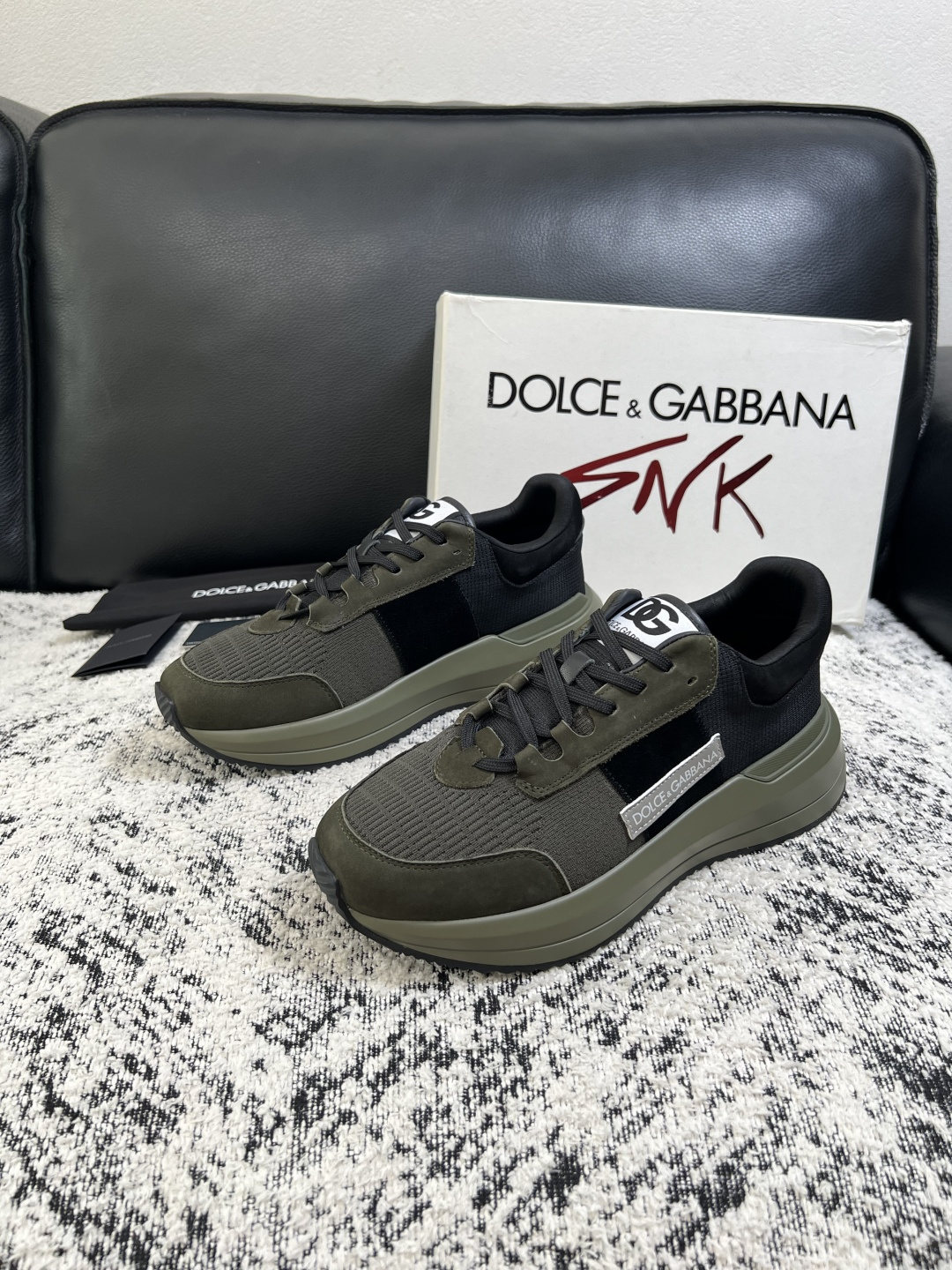 Dolce & Gabbana   高品质  顶级工艺品  杜嘉班纳 爆款专柜新品同步，鞋面意大利进口牛皮面料，高品质复