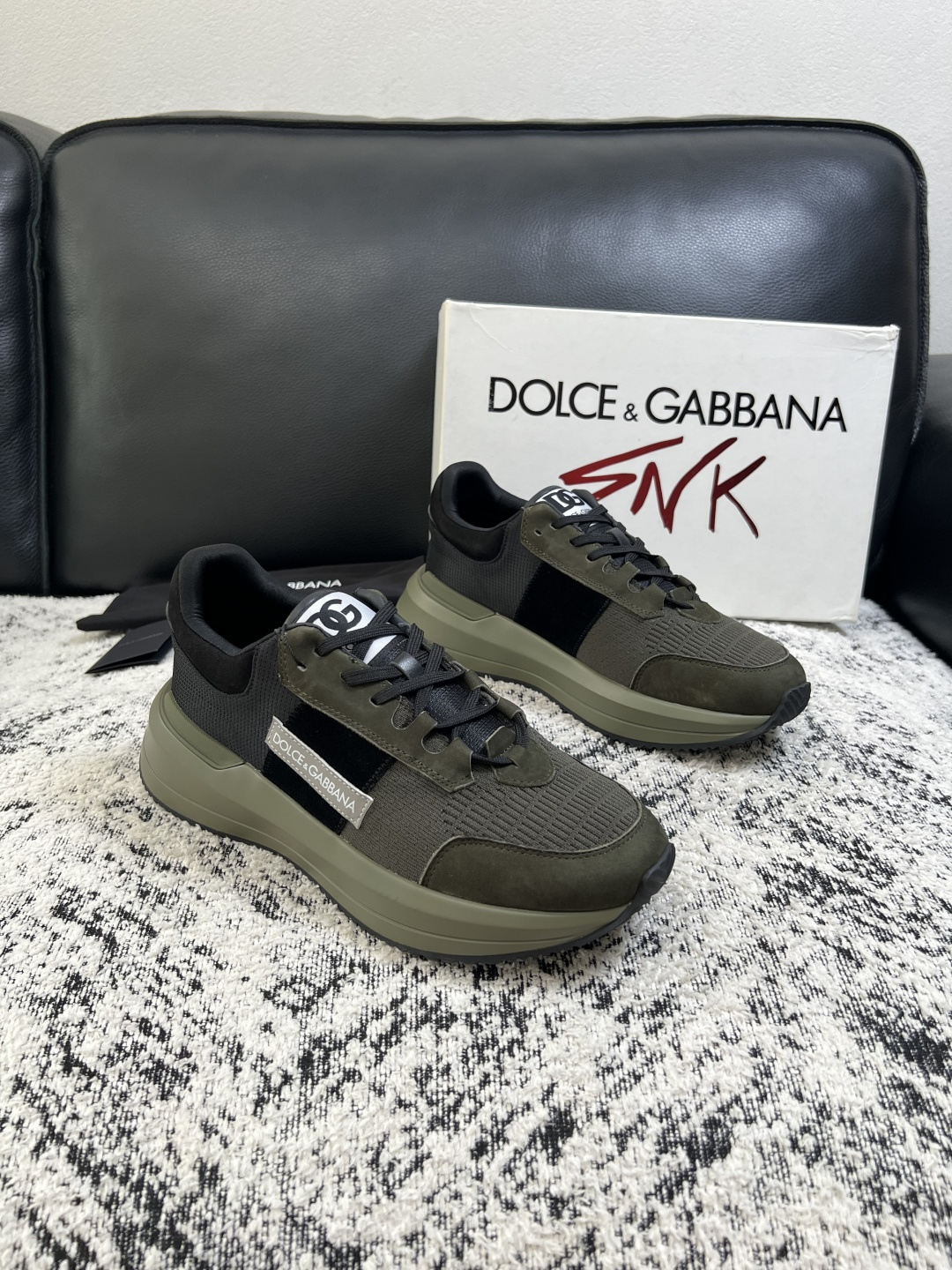 Dolce & Gabbana 高品质 顶级工艺品 杜嘉班纳 爆款专柜新品同步,鞋面意大利进口牛皮面料,高品质复 Dolce & Gabbana 高品质 顶级工艺品 杜嘉班纳 爆款专柜新品同步,鞋面意大利进口牛皮面料,高品质复