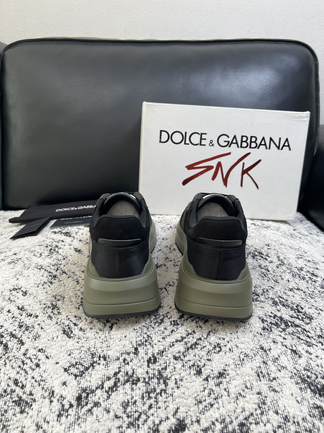 Dolce & Gabbana   高品质  顶级工艺品  杜嘉班纳 爆款专柜新品同步，鞋面意大利进口牛皮面料，高品质复