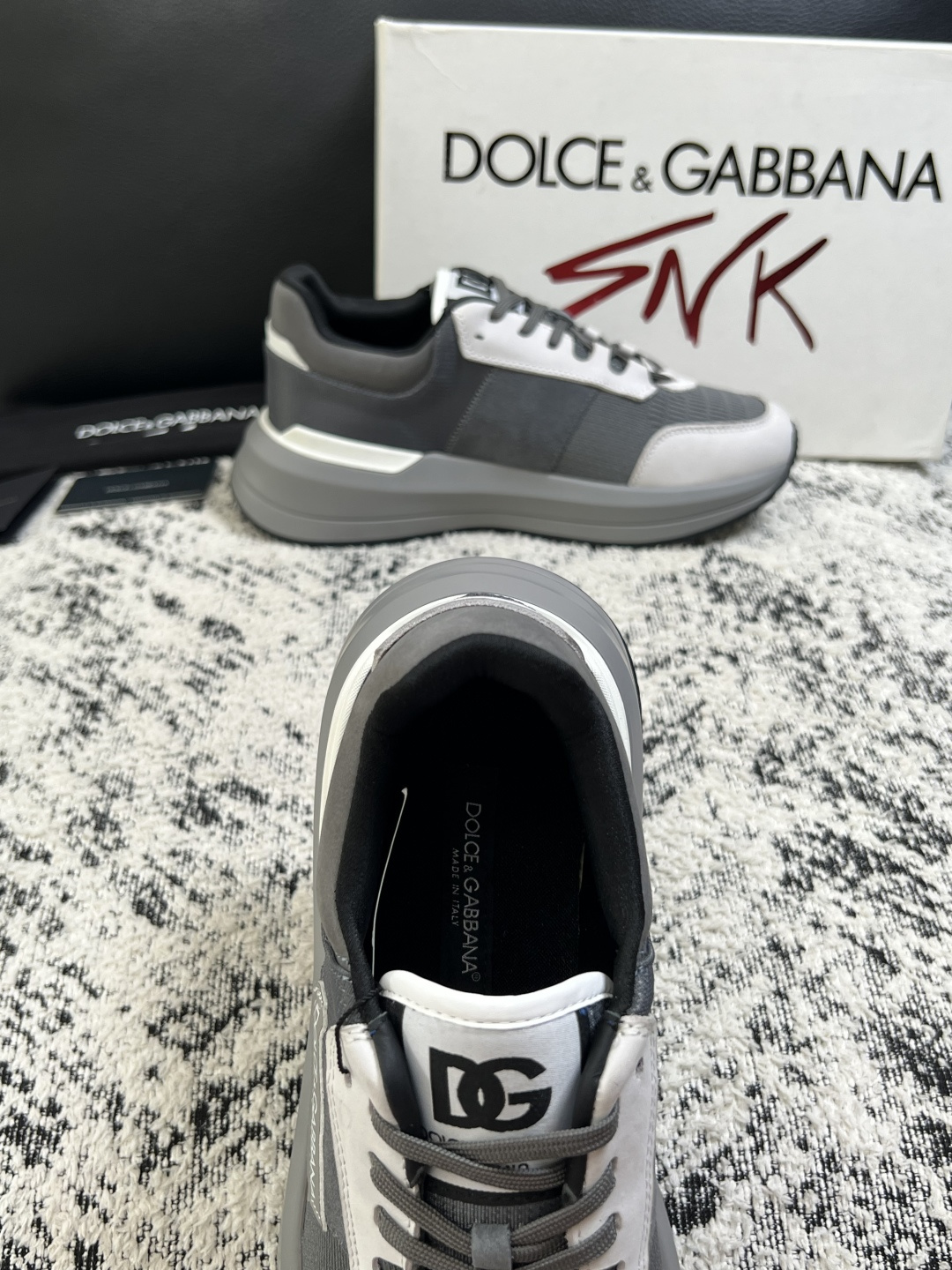 Dolce & Gabbana   高品质  顶级工艺品  杜嘉班纳 爆款专柜新品同步，鞋面意大利进口牛皮面料，高品质复