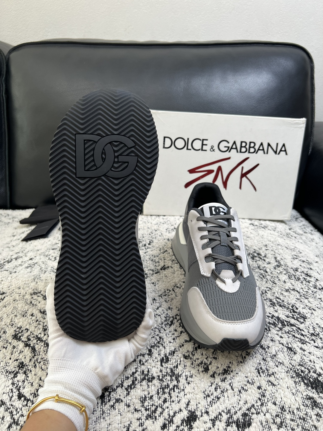 Dolce & Gabbana   高品质  顶级工艺品  杜嘉班纳 爆款专柜新品同步，鞋面意大利进口牛皮面料，高品质复