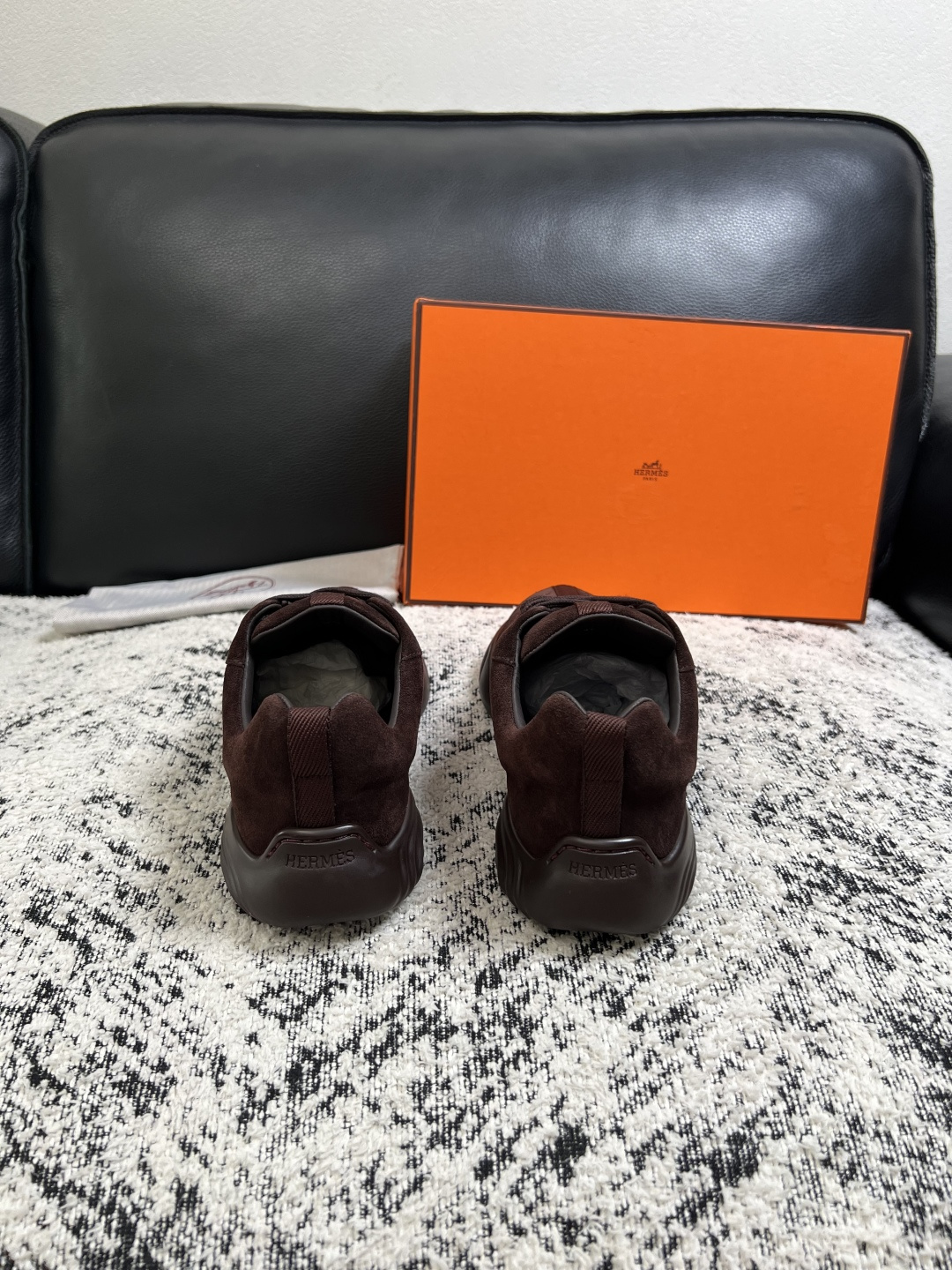 Hermes  高品质  顶级工艺品  爱马仕 专柜同步发售原厂配置，意大利进口原版牛皮面料，高品质拼接工艺，全进口水染