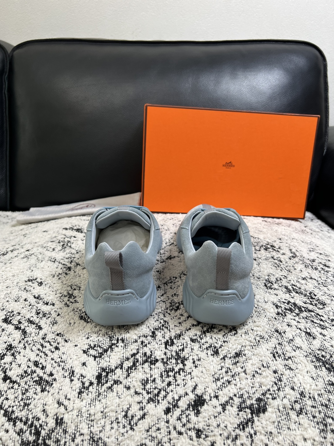 Hermes  高品质  顶级工艺品  爱马仕 专柜同步发售原厂配置，意大利进口原版牛皮面料，高品质拼接工艺，全进口水染