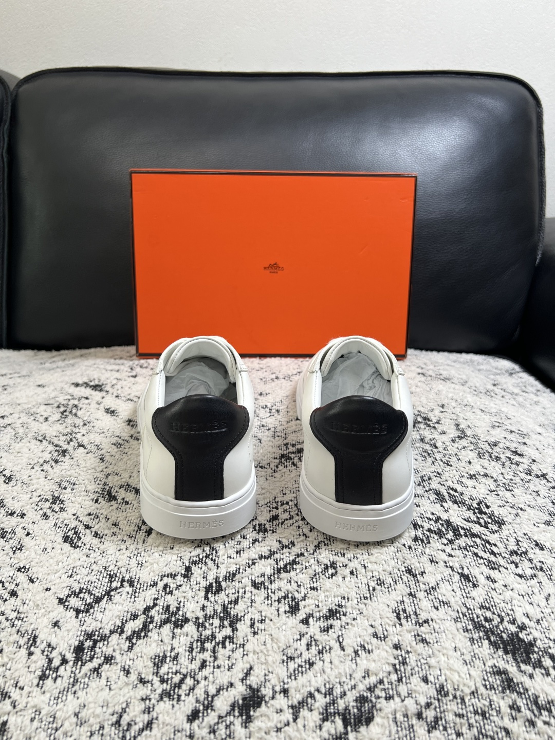 Hermes  高品质  顶级工艺品  爱马仕 专柜同步发售原厂配置，意大利进口原版牛皮面料，高品质拼接工艺，全进口水染