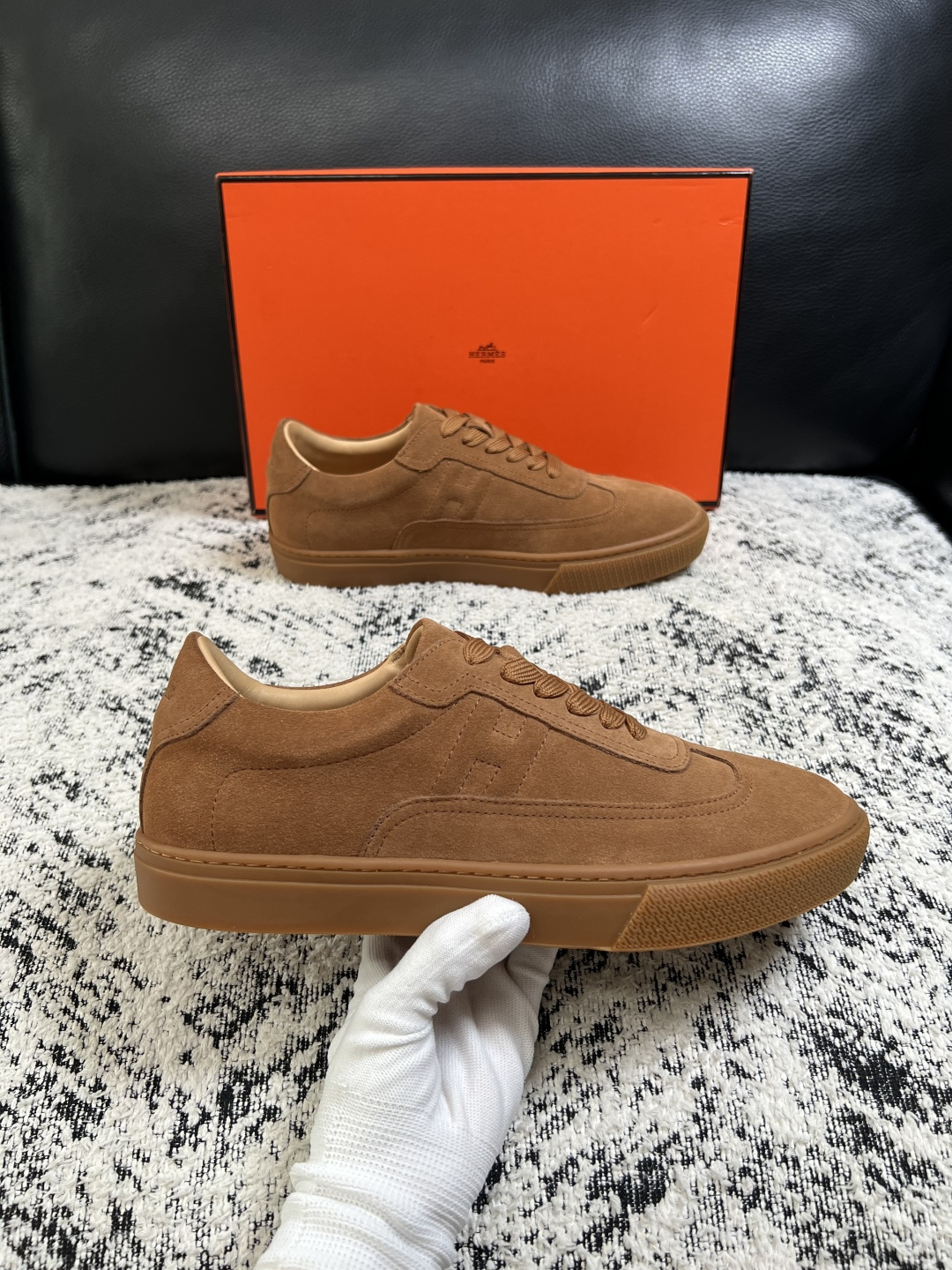 Hermes  高品质  顶级工艺品  爱马仕 专柜同步发售原厂配置，意大利进口原版牛皮面料，高品质拼接工艺，全进口水染