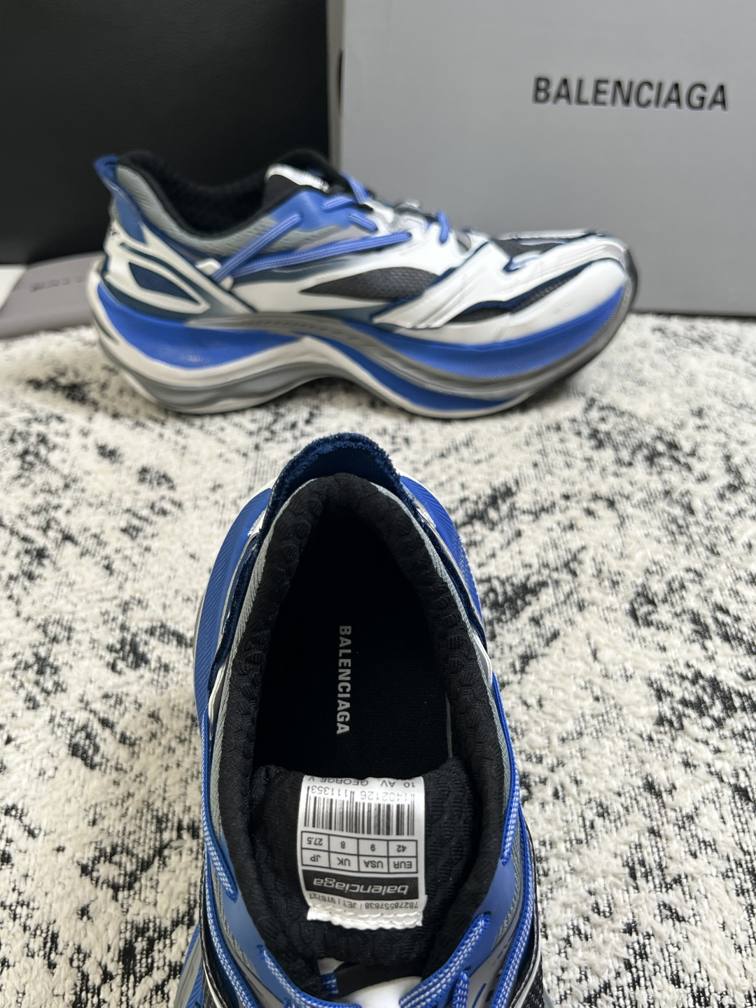 BALENCIAGA  高品质  顶级工艺品  巴黎世家 专柜同步发售原厂配置，意大利进口原版牛皮面料，高品质拼接工艺，