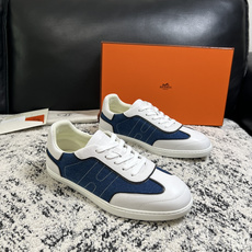 Hermes 高品质 顶级工艺品 爱马仕 专柜同步发售原厂配置,意大利进口原版牛皮面料,高品质拼接工艺,全进口水染 Hermes 高品质 顶级工艺品 爱马仕 专柜同步发售原厂配置,意大利进口原版牛皮面料,高品质拼接工艺,全进口水染