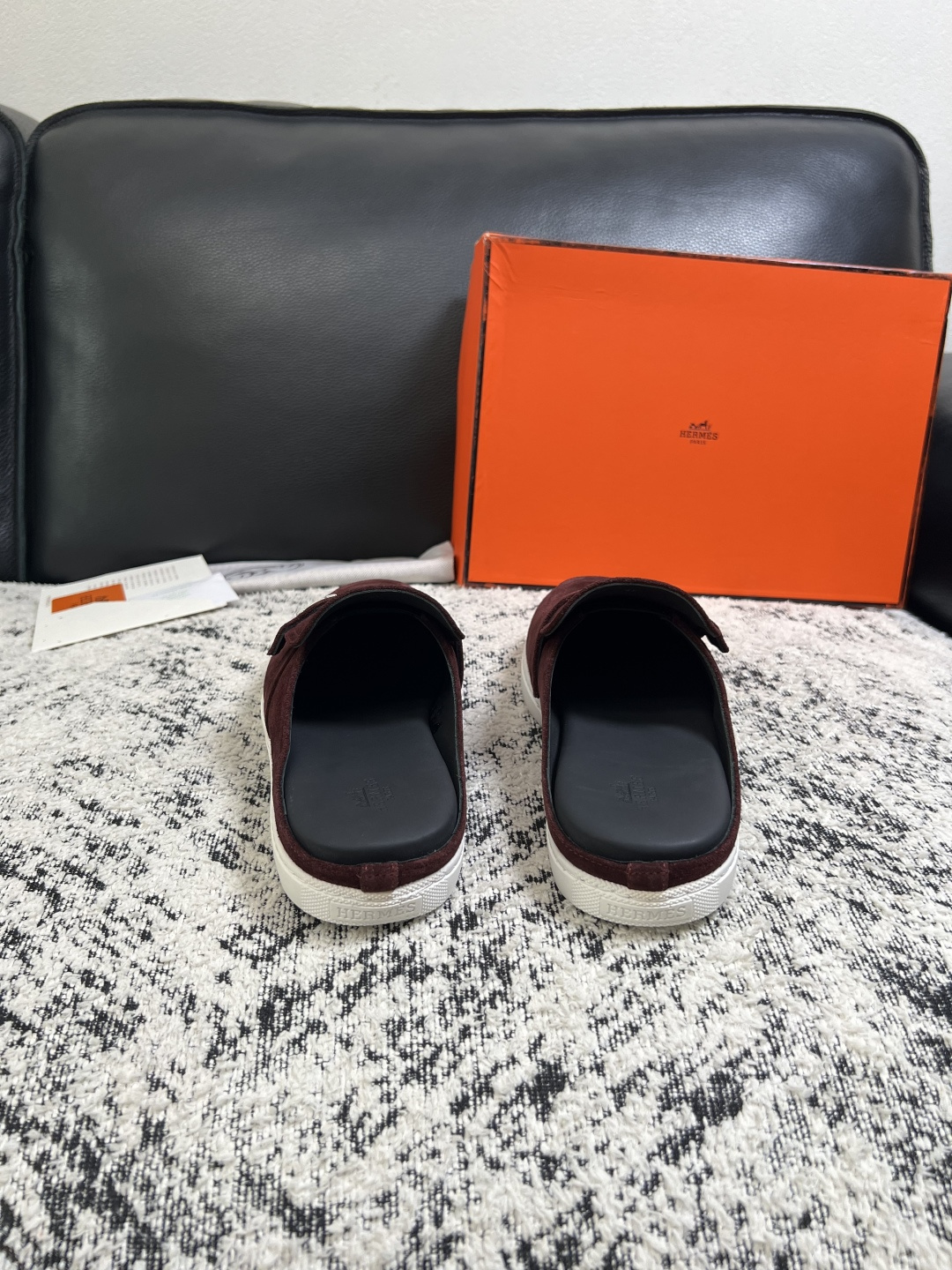Hermes  高品质  顶级工艺品  爱马仕 专柜同步发售原厂配置，意大利进口原版牛皮面料，高品质拼接工艺，全进口水染