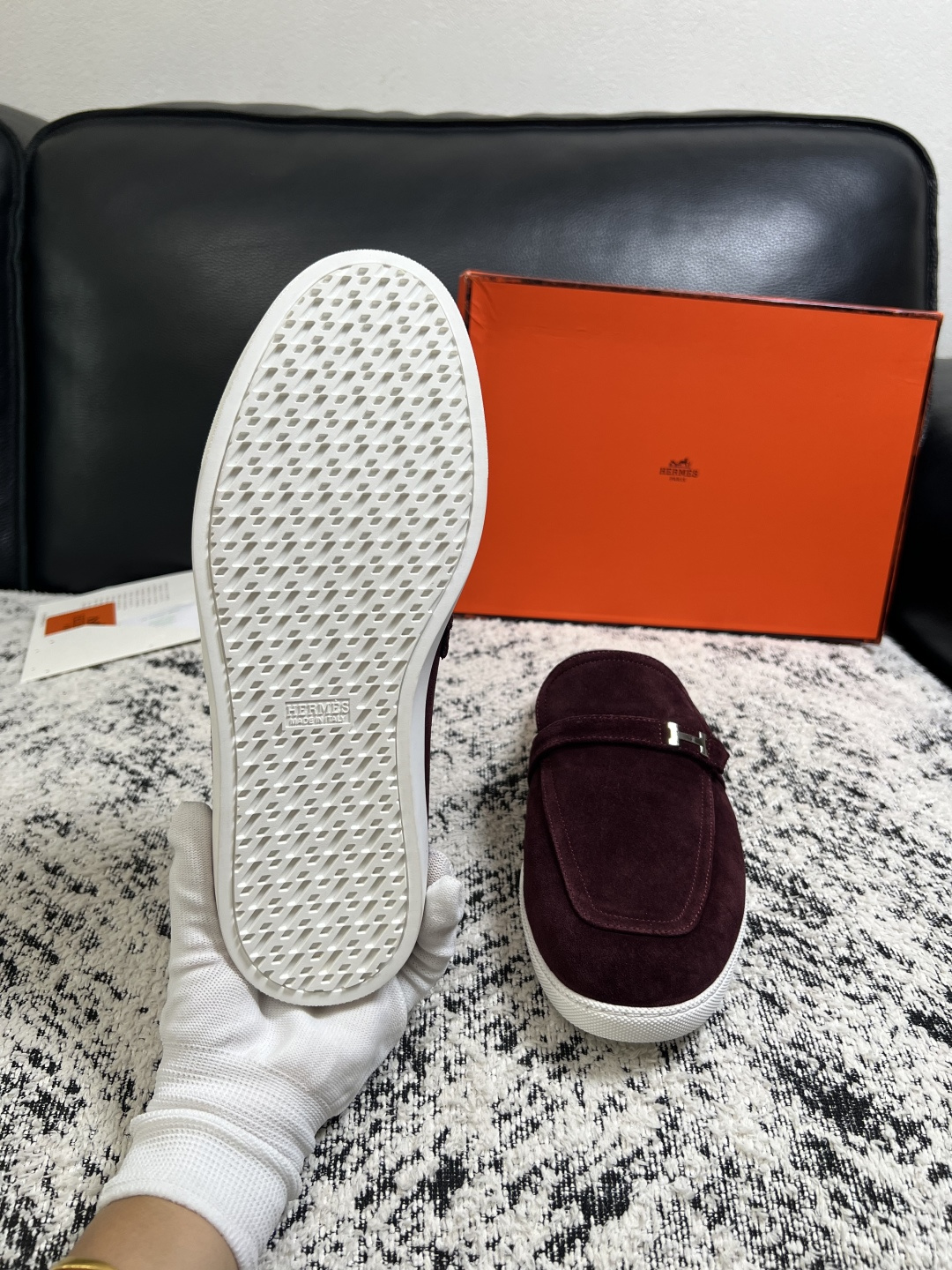 Hermes  高品质  顶级工艺品  爱马仕 专柜同步发售原厂配置，意大利进口原版牛皮面料，高品质拼接工艺，全进口水染