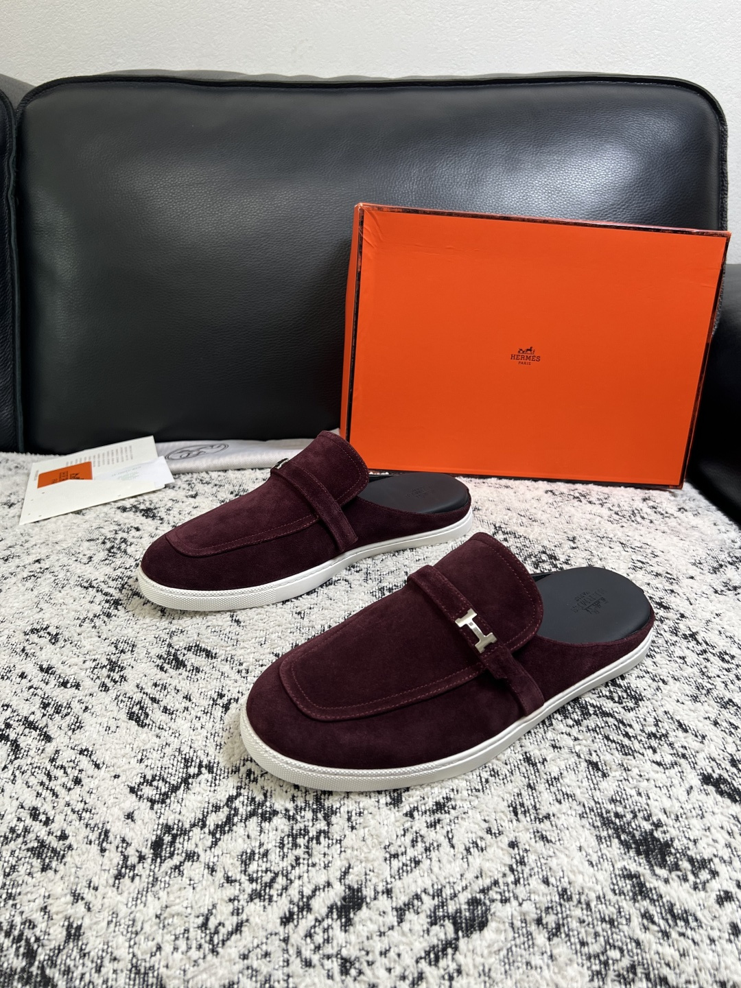 Hermes  高品质  顶级工艺品  爱马仕 专柜同步发售原厂配置，意大利进口原版牛皮面料，高品质拼接工艺，全进口水染