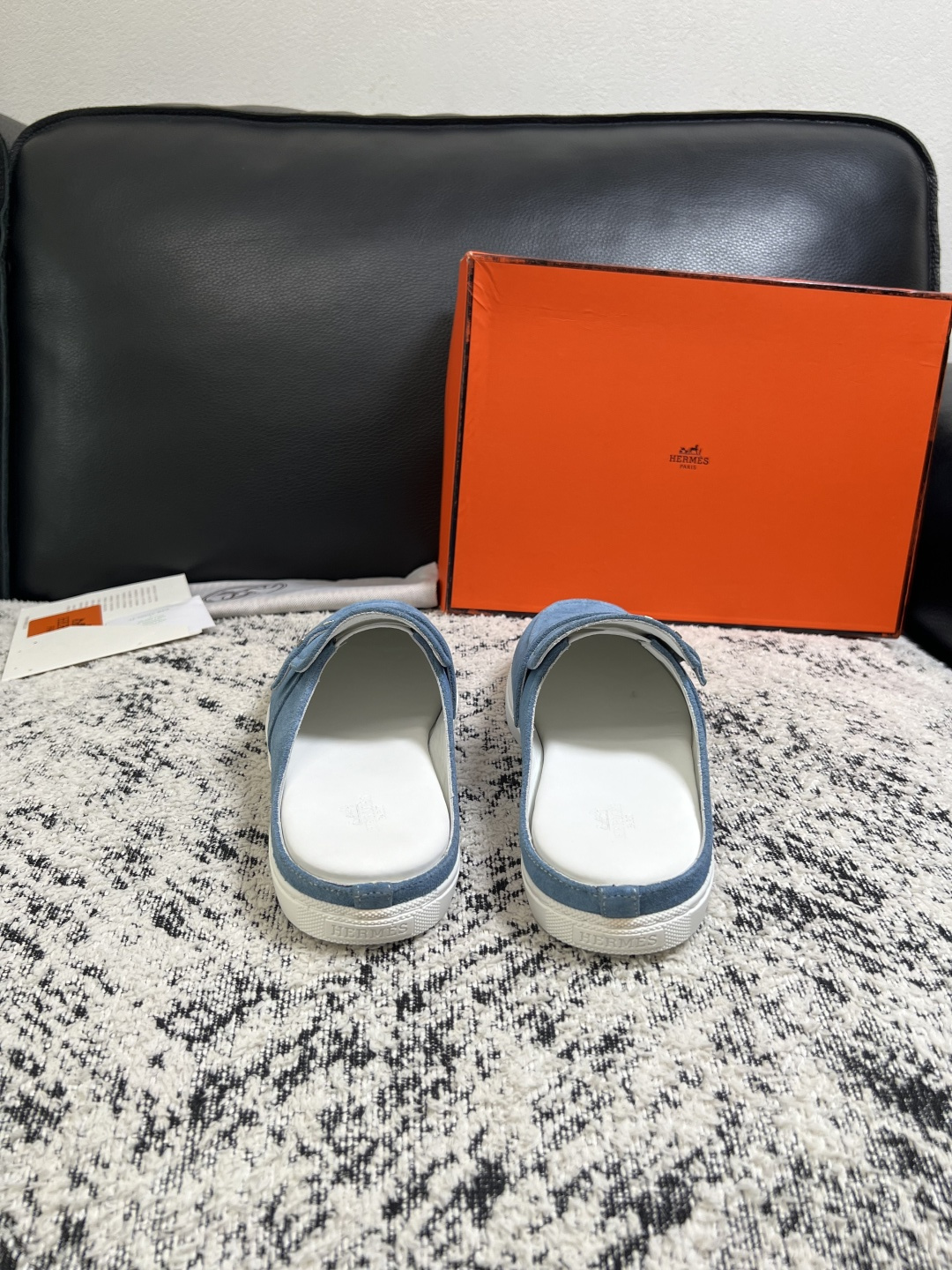 Hermes  高品质  顶级工艺品  爱马仕 专柜同步发售原厂配置，意大利进口原版牛皮面料，高品质拼接工艺，全进口水染