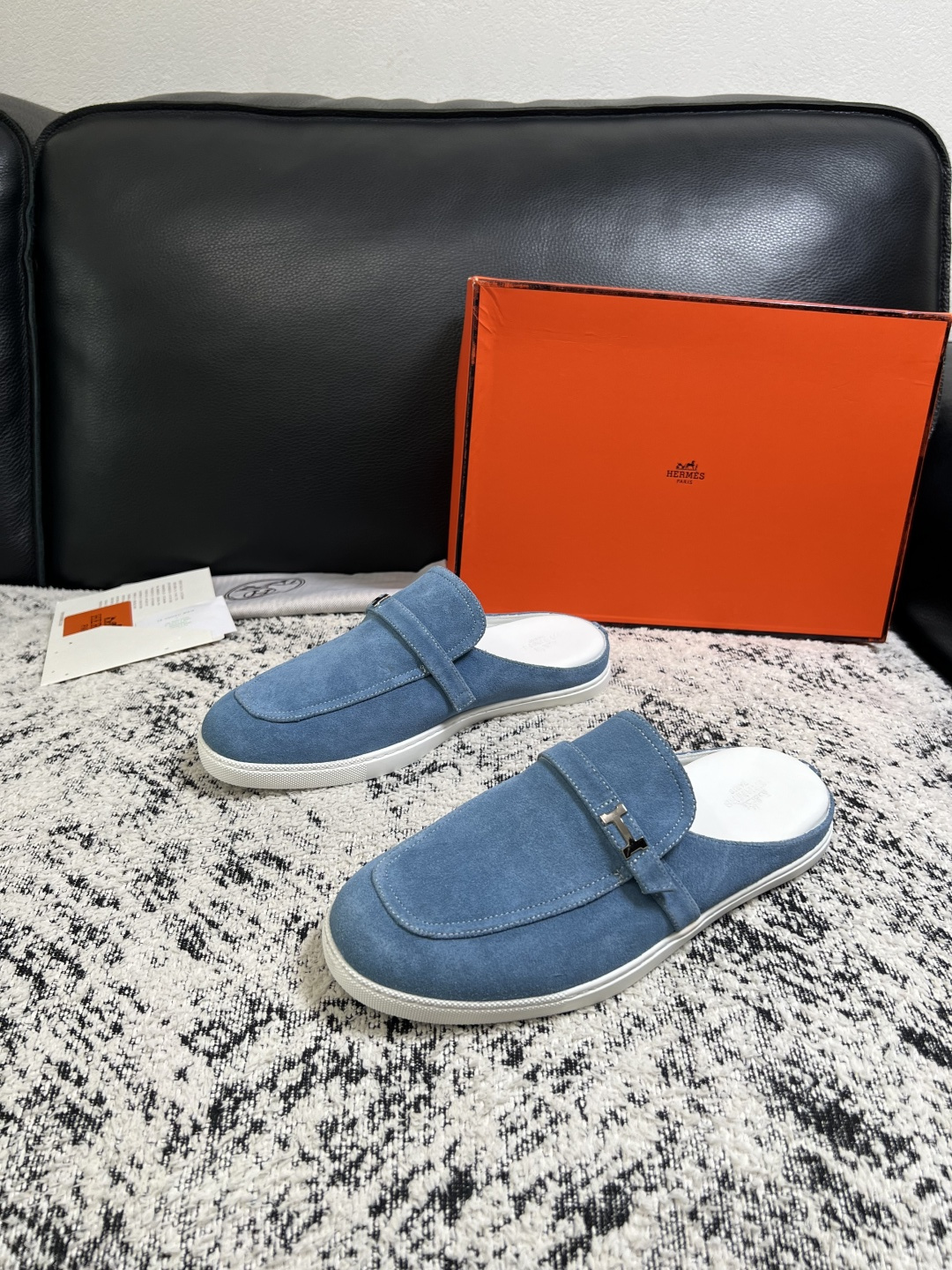 Hermes  高品质  顶级工艺品  爱马仕 专柜同步发售原厂配置，意大利进口原版牛皮面料，高品质拼接工艺，全进口水染