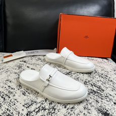 Hermes 高品质 顶级工艺品 爱马仕 专柜同步发售原厂配置,意大利进口原版牛皮面料,高品质拼接工艺,全进口水染 Hermes 高品质 顶级工艺品 爱马仕 专柜同步发售原厂配置,意大利进口原版牛皮面料,高品质拼接工艺,全进口水染