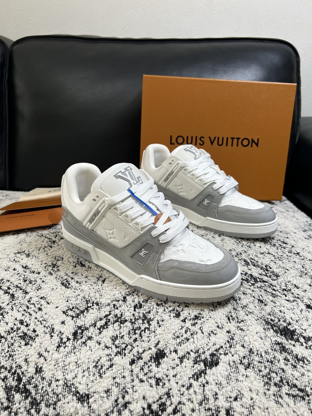 Lv 高品质 顶级工艺品 路易威登,运动板鞋专柜同步,鞋面意大利进口,高品质拼接缤纷色彩复杂工艺品,进口网布里垫柔 Lv 高品质 顶级工艺品 路易威登,运动板鞋专柜同步,鞋面意大利进口,高品质拼接缤纷色彩复杂工艺品,进口网布里垫柔