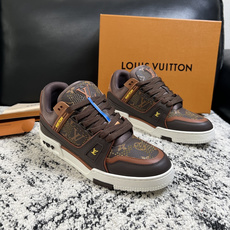 Lv 高品质 顶级工艺品 路易威登,运动板鞋专柜同步,鞋面意大利进口,高品质拼接缤纷色彩复杂工艺品,进口网布里垫柔 Lv 高品质 顶级工艺品 路易威登,运动板鞋专柜同步,鞋面意大利进口,高品质拼接缤纷色彩复杂工艺品,进口网布里垫柔
