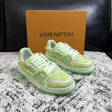 Lv 高品质 顶级工艺品 路易威登,运动板鞋专柜同步原厂配置,鞋面意大利进口牛皮改色面料,进口网布里垫柔软舒适,鞋 Lv 高品质 顶级工艺品 路易威登,运动板鞋专柜同步原厂配置,鞋面意大利进口牛皮改色面料,进口网布里垫柔软舒适,鞋