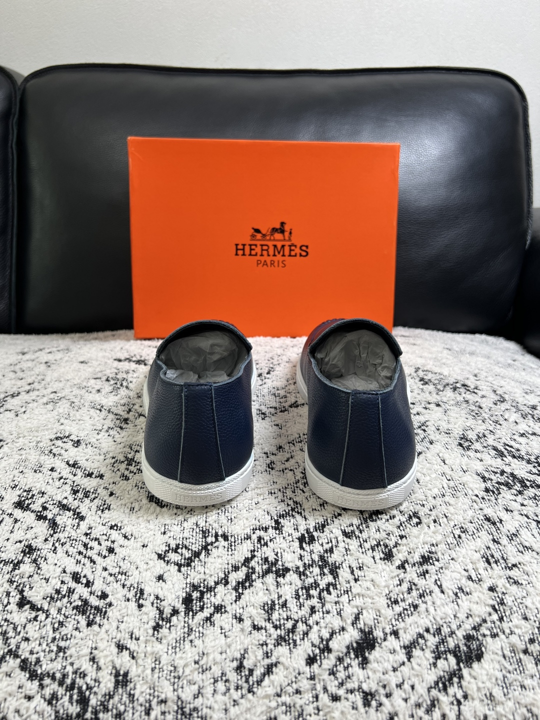 Hermes  高品质  顶级工艺品  爱马仕 专柜同步发售原厂配置，意大利进口原版牛皮面料，高品质拼接工艺，全进口水染