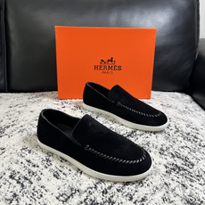 Hermes 高品质 顶级工艺品 爱马仕 专柜同步发售原厂配置,意大利进口原版牛皮面料,高品质拼接工艺,全进口水染 Hermes 高品质 顶级工艺品 爱马仕 专柜同步发售原厂配置,意大利进口原版牛皮面料,高品质拼接工艺,全进口水染