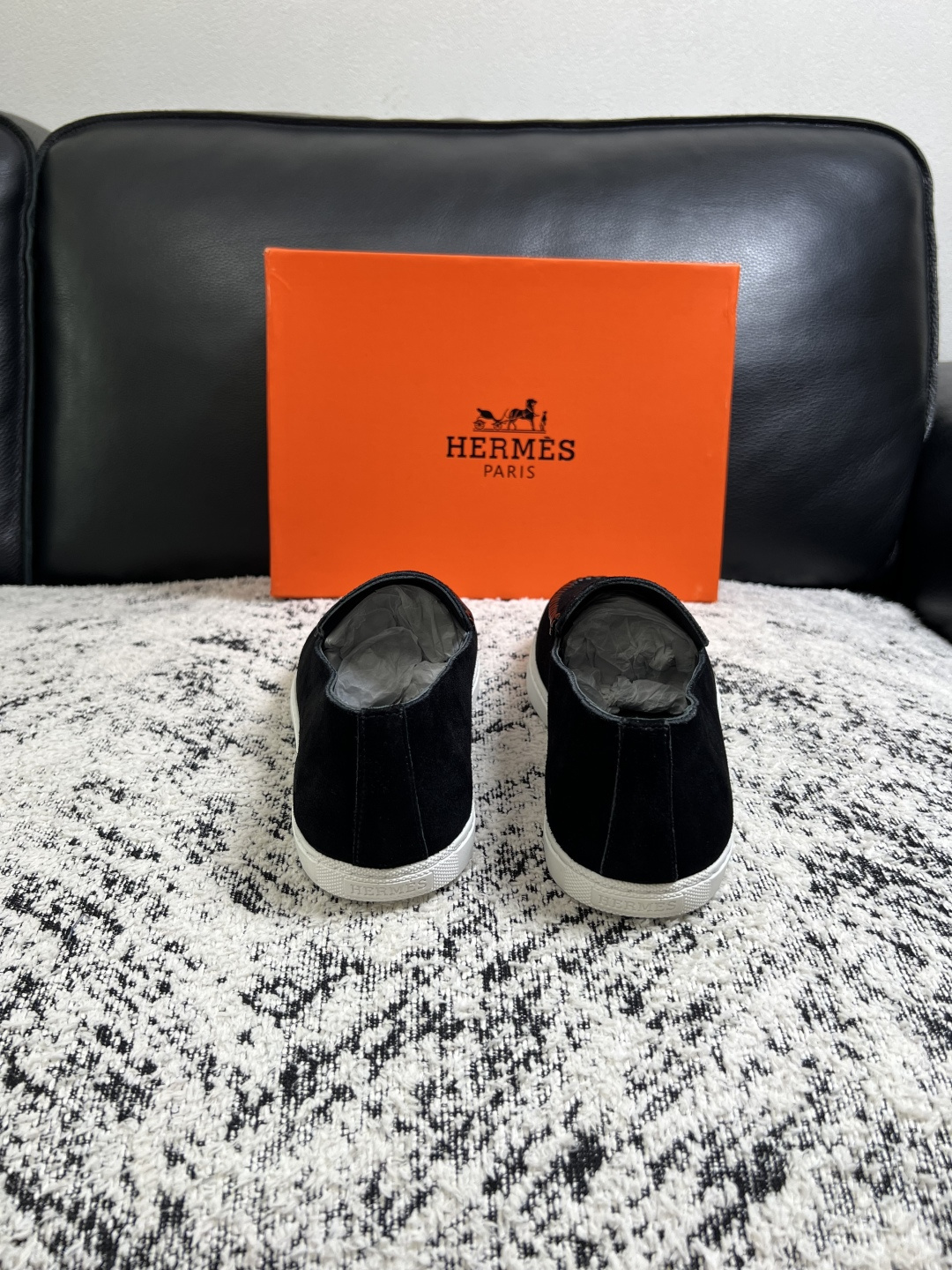 Hermes  高品质  顶级工艺品  爱马仕 专柜同步发售原厂配置，意大利进口原版牛皮面料，高品质拼接工艺，全进口水染
