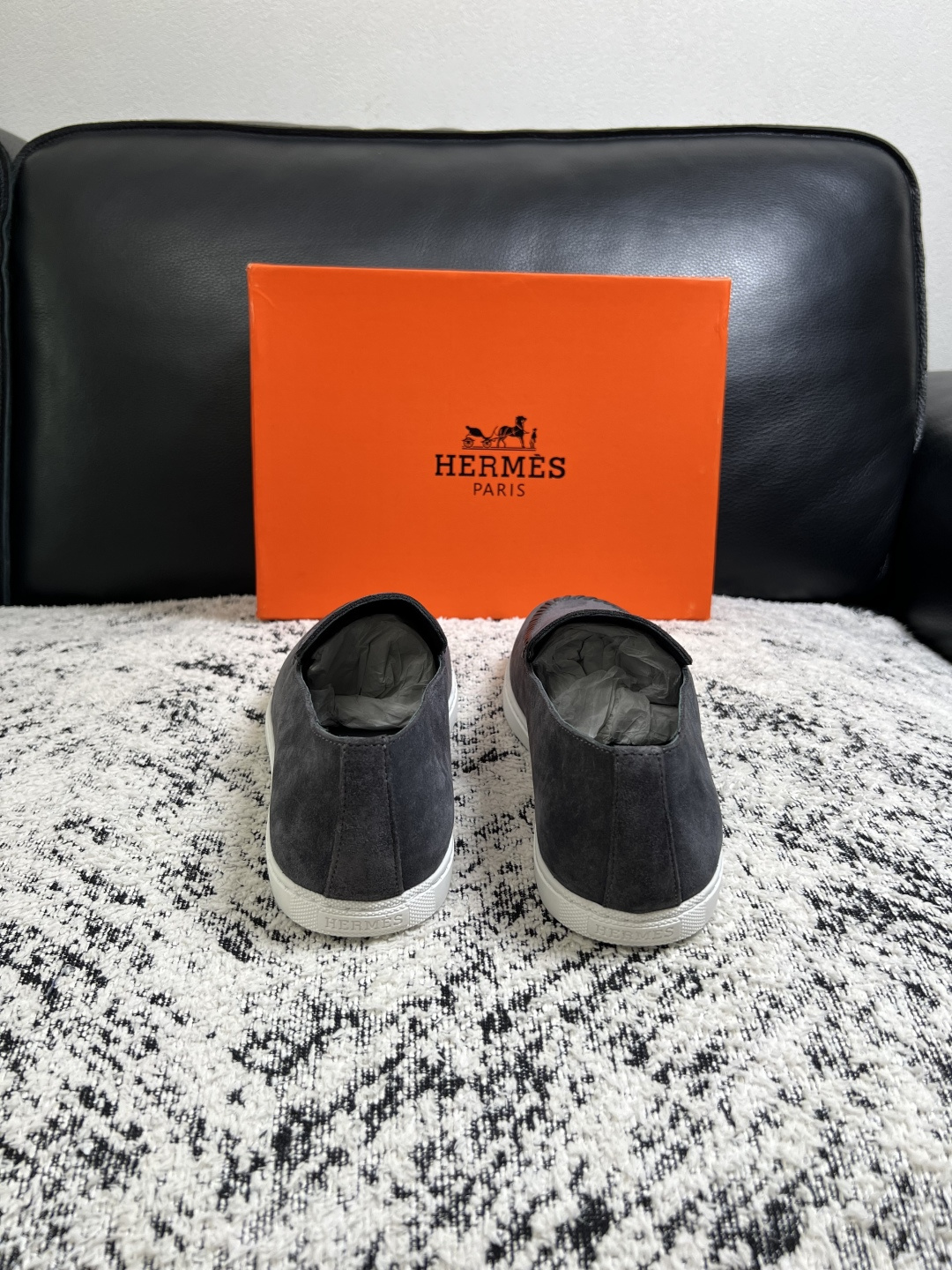 Hermes  高品质  顶级工艺品  爱马仕 专柜同步发售原厂配置，意大利进口原版牛皮面料，高品质拼接工艺，全进口水染