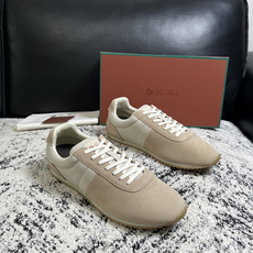 Loro piana 高品质 顶级工艺品 诺悠翩雅 新品专柜同步原厂配置,鞋面意大利进口牛皮面料,高品质拼接工艺 Loro piana 高品质 顶级工艺品 诺悠翩雅 新品专柜同步原厂配置,鞋面意大利进口牛皮面料,高品质拼接工艺