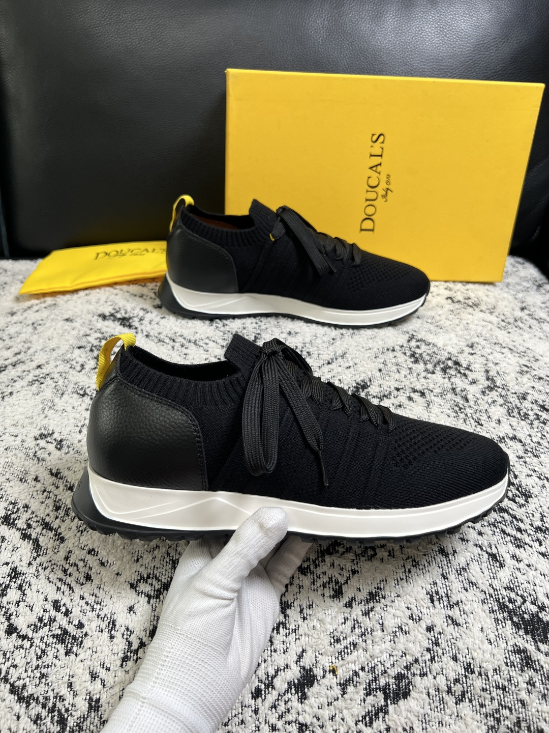 ⚠️只换码不退⚠️  DOUCALS  高品质  顶级工艺品  杜卡斯  运动板鞋专柜同步，意大利进口飞织鞋面，高品质拼