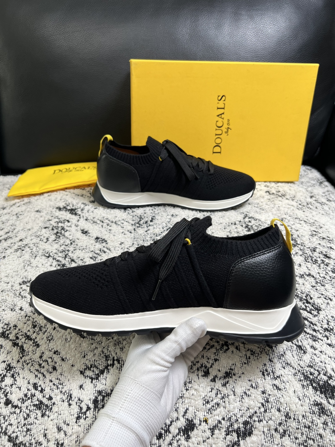 ⚠️只换码不退⚠️  DOUCALS  高品质  顶级工艺品  杜卡斯  运动板鞋专柜同步，意大利进口飞织鞋面，高品质拼