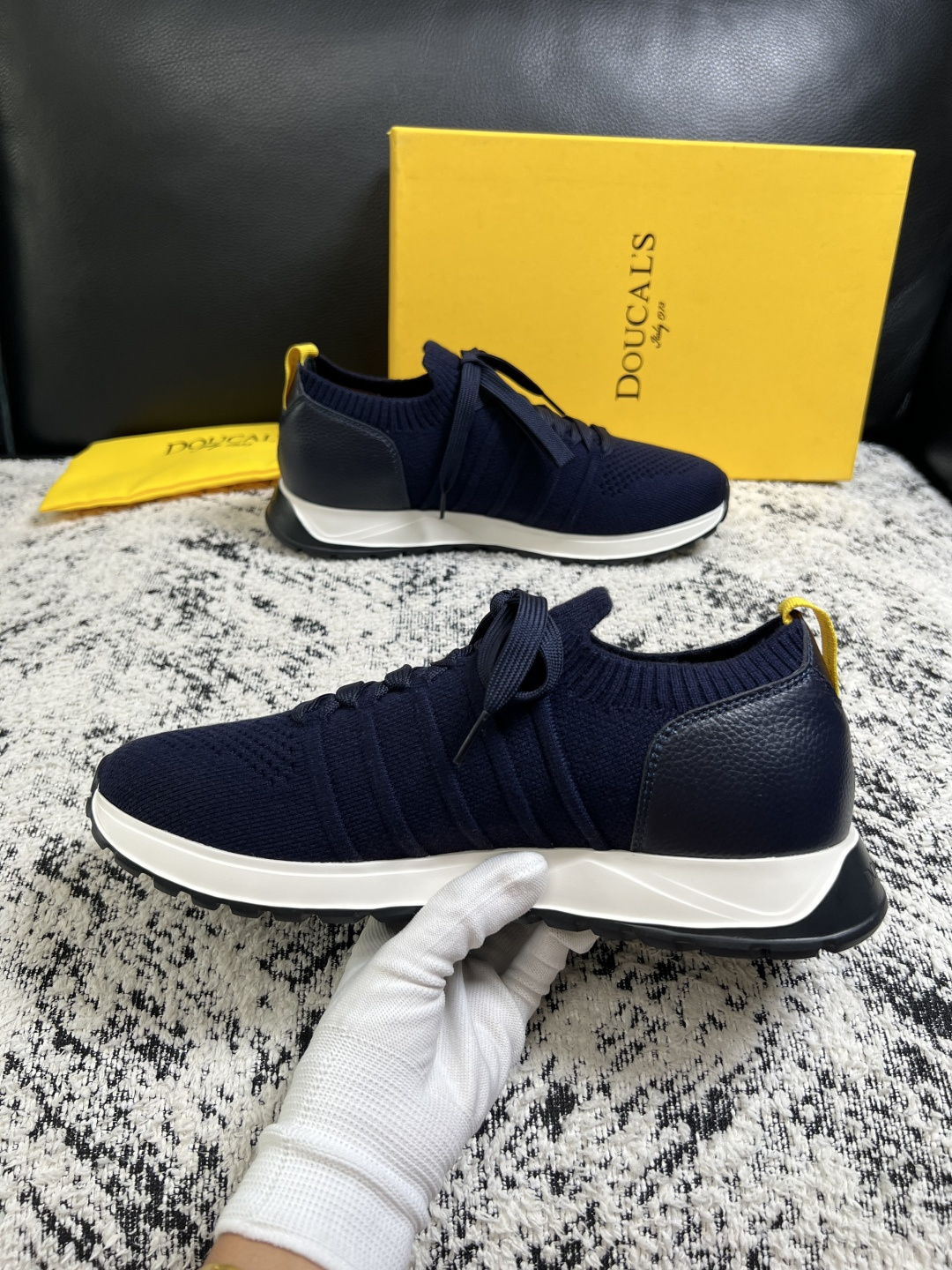 ⚠️只换码不退⚠️  DOUCALS  高品质  顶级工艺品  杜卡斯  运动板鞋专柜同步，意大利进口飞织鞋面，高品质拼