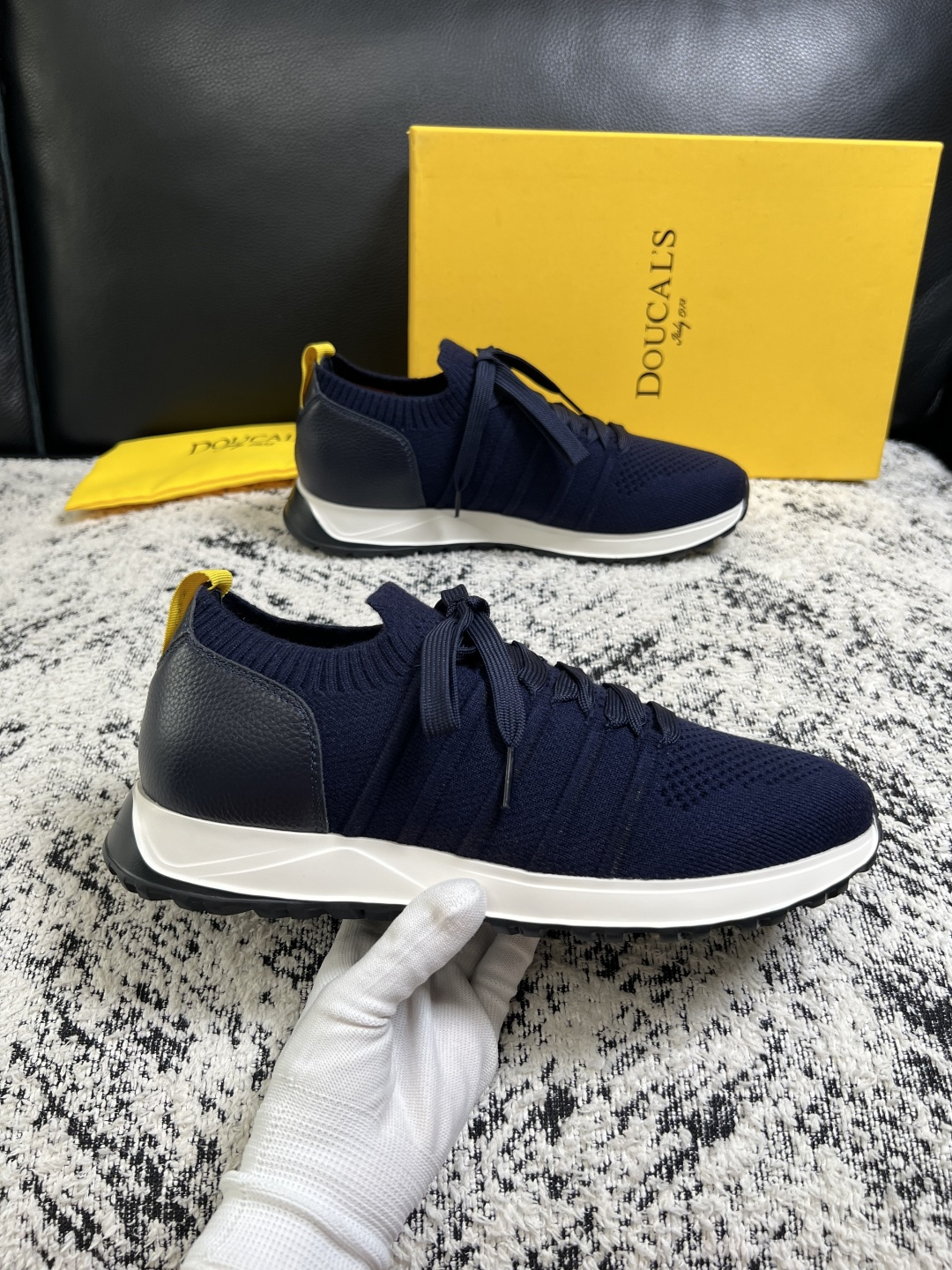 ⚠️只换码不退⚠️  DOUCALS  高品质  顶级工艺品  杜卡斯  运动板鞋专柜同步，意大利进口飞织鞋面，高品质拼