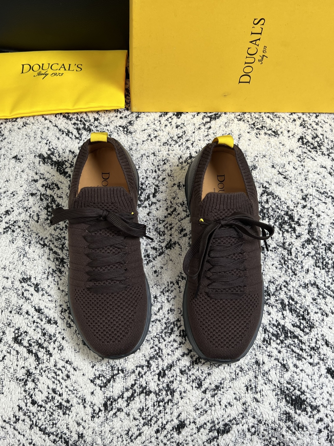 ⚠️只换码不退⚠️  DOUCALS  高品质  顶级工艺品  杜卡斯  运动板鞋专柜同步，意大利进口飞织鞋面，高品质拼