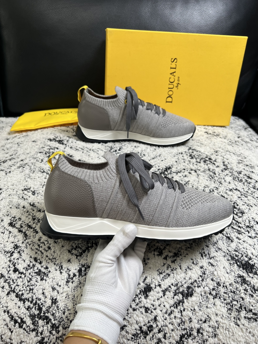 ⚠️只换码不退⚠️  DOUCALS  高品质  顶级工艺品  杜卡斯  运动板鞋专柜同步，意大利进口飞织鞋面，高品质拼