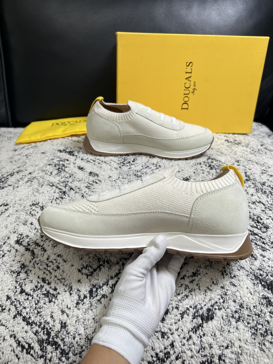 ⚠️只换码不退⚠️  DOUCALS  高品质  顶级工艺品  杜卡斯  运动板鞋专柜同步，意大利进口飞织鞋面，高品质拼