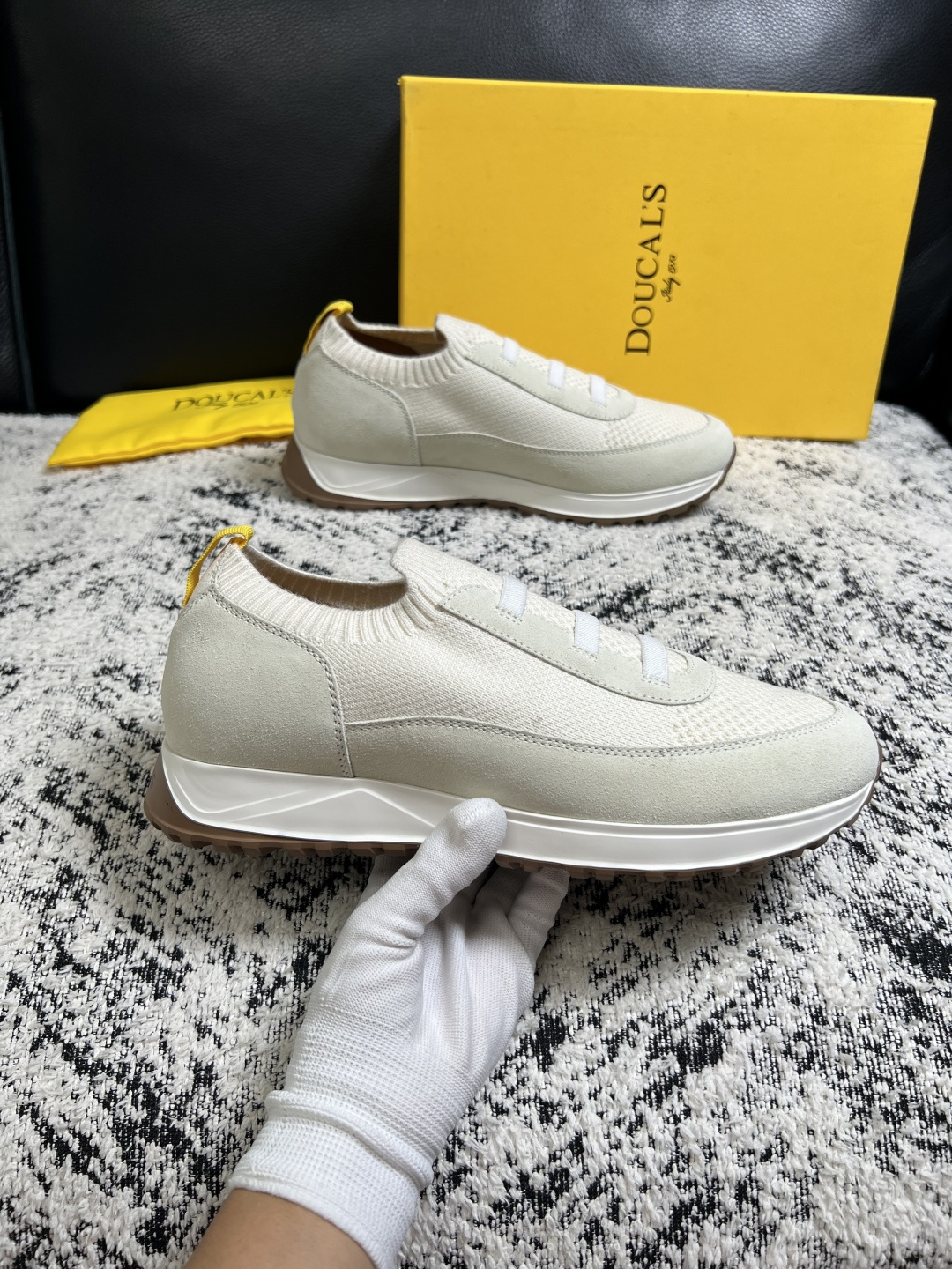 ⚠️只换码不退⚠️  DOUCALS  高品质  顶级工艺品  杜卡斯  运动板鞋专柜同步，意大利进口飞织鞋面，高品质拼
