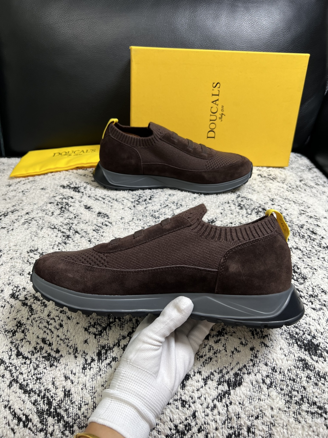 ⚠️只换码不退⚠️  DOUCALS  高品质  顶级工艺品  杜卡斯  运动板鞋专柜同步，意大利进口飞织鞋面，高品质拼