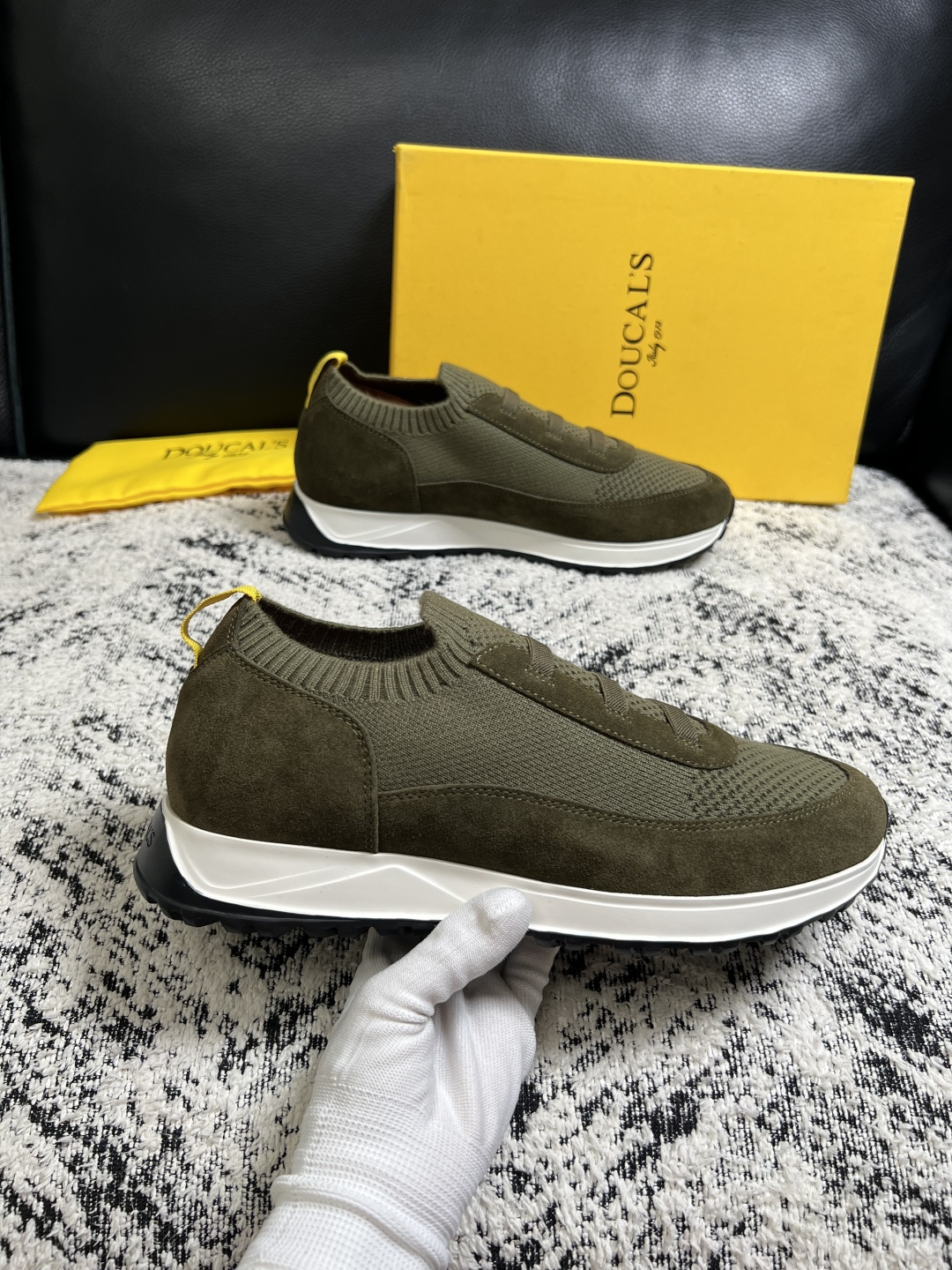 ⚠️只换码不退⚠️  DOUCALS  高品质  顶级工艺品  杜卡斯  运动板鞋专柜同步，意大利进口飞织鞋面，高品质拼