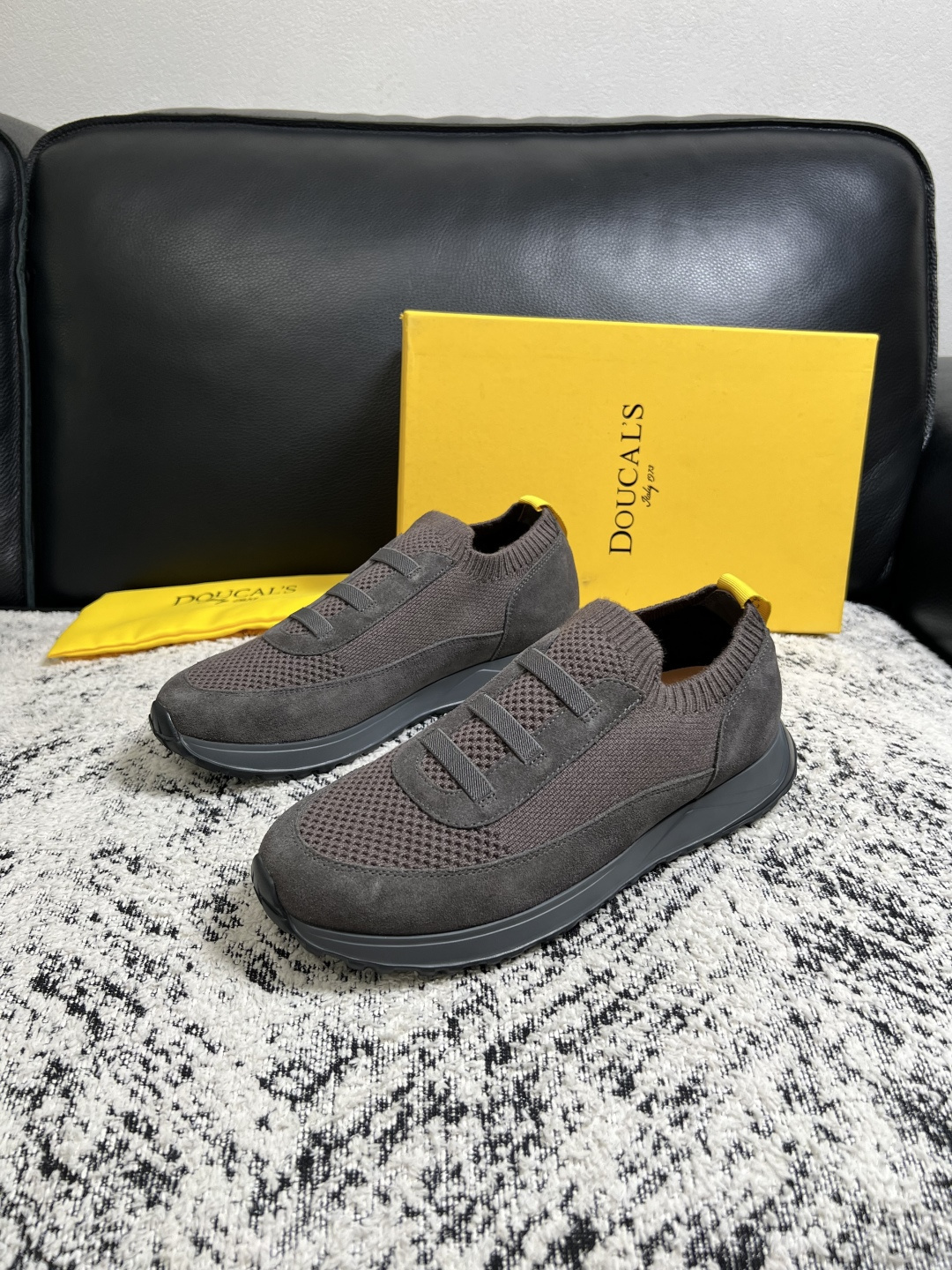 ⚠️只换码不退⚠️ DOUCALS 高品质 顶级工艺品 杜卡斯 运动板鞋专柜同步,意大利进口飞织鞋面,高品质拼 ⚠️只换码不退⚠️ DOUCALS 高品质 顶级工艺品 杜卡斯 运动板鞋专柜同步,意大利进口飞织鞋面,高品质拼