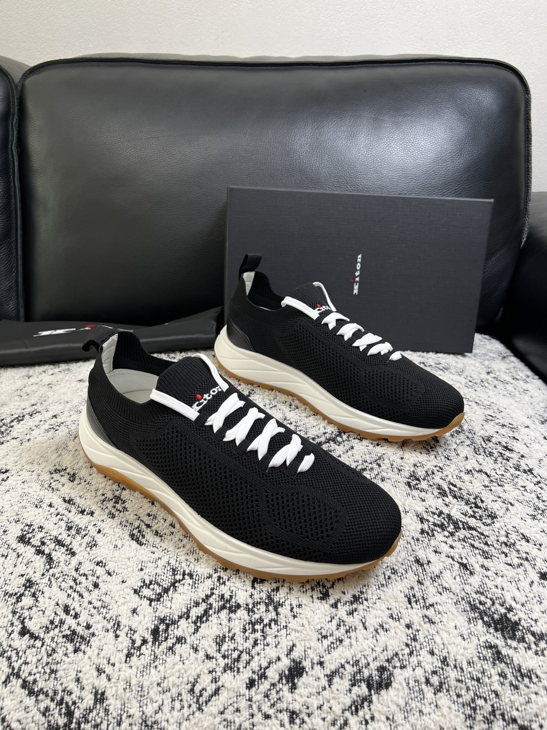 ⚠️只换码不退⚠️ kiton 高品质 顶级工艺品 专柜新品同步,鞋面意大利进口牛皮面料,进口水染牛皮内里 ⚠️只换码不退⚠️ kiton 高品质 顶级工艺品 专柜新品同步,鞋面意大利进口牛皮面料,进口水染牛皮内里