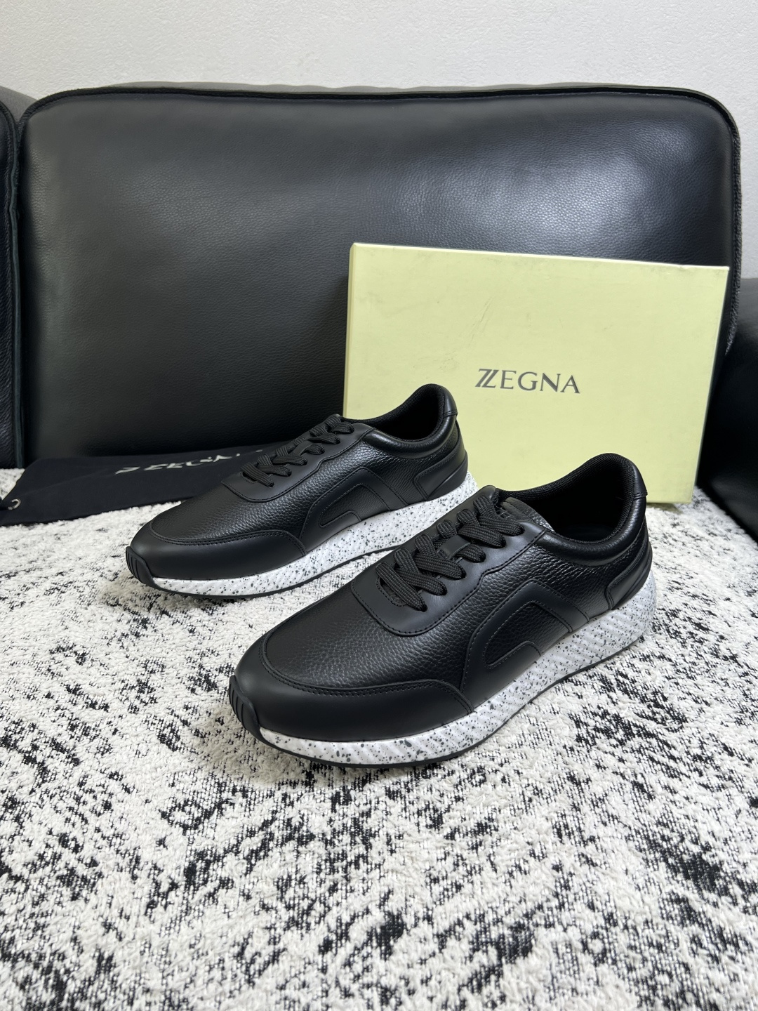 ⚠️只换码不退⚠️   Zegna  高品质  顶级工艺品  杰尼亚  专柜新款原厂配置，意大利进口牛皮面料，进口牛里垫