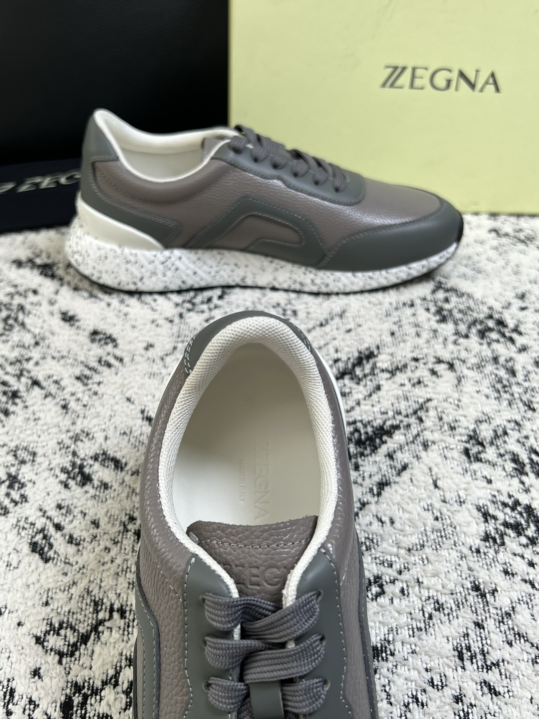 ⚠️只换码不退⚠️   Zegna  高品质  顶级工艺品  杰尼亚  专柜新款原厂配置，意大利进口牛皮面料，进口牛里垫