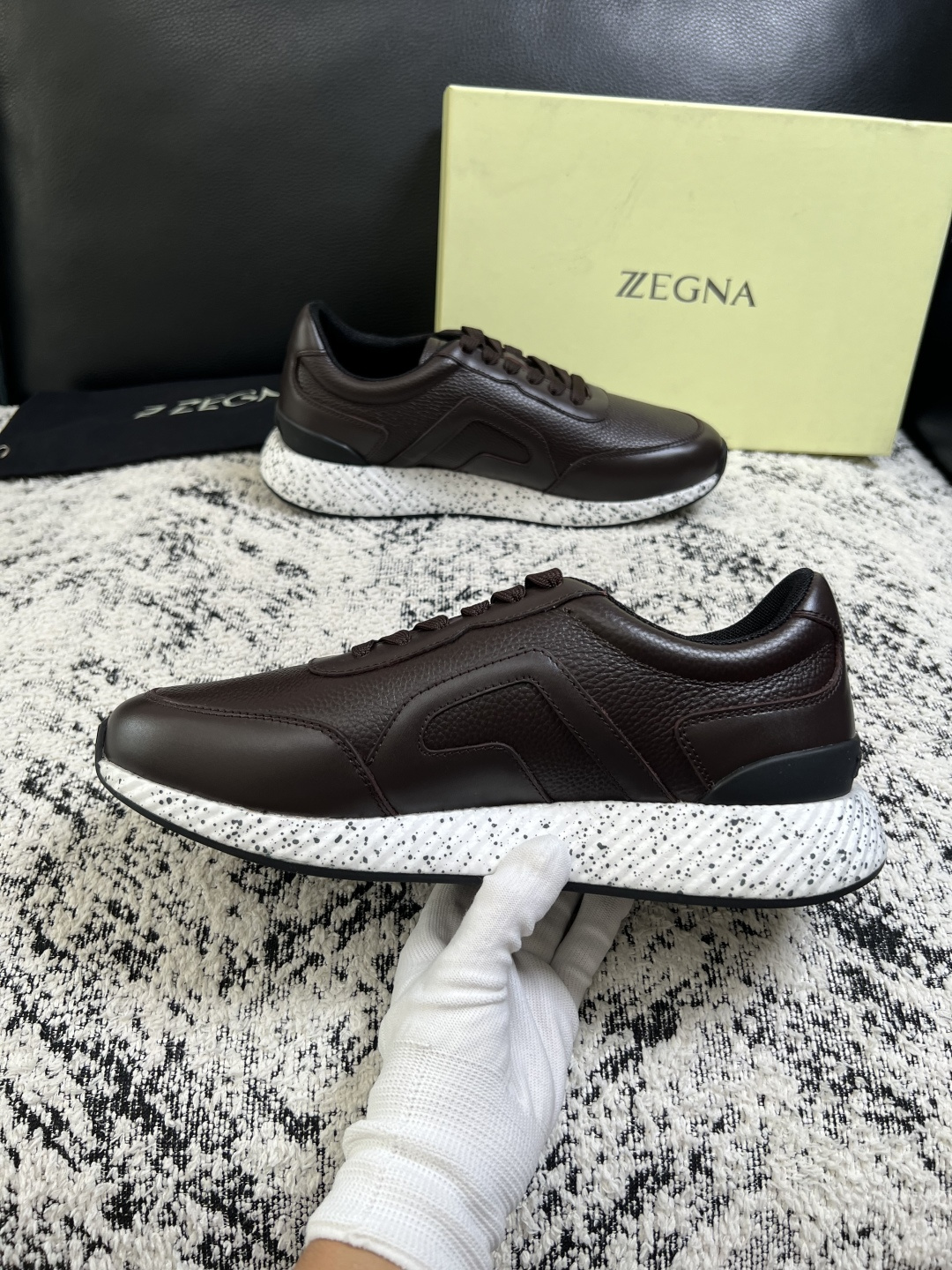 ⚠️只换码不退⚠️   Zegna  高品质  顶级工艺品  杰尼亚  专柜新款原厂配置，意大利进口牛皮面料，进口牛里垫