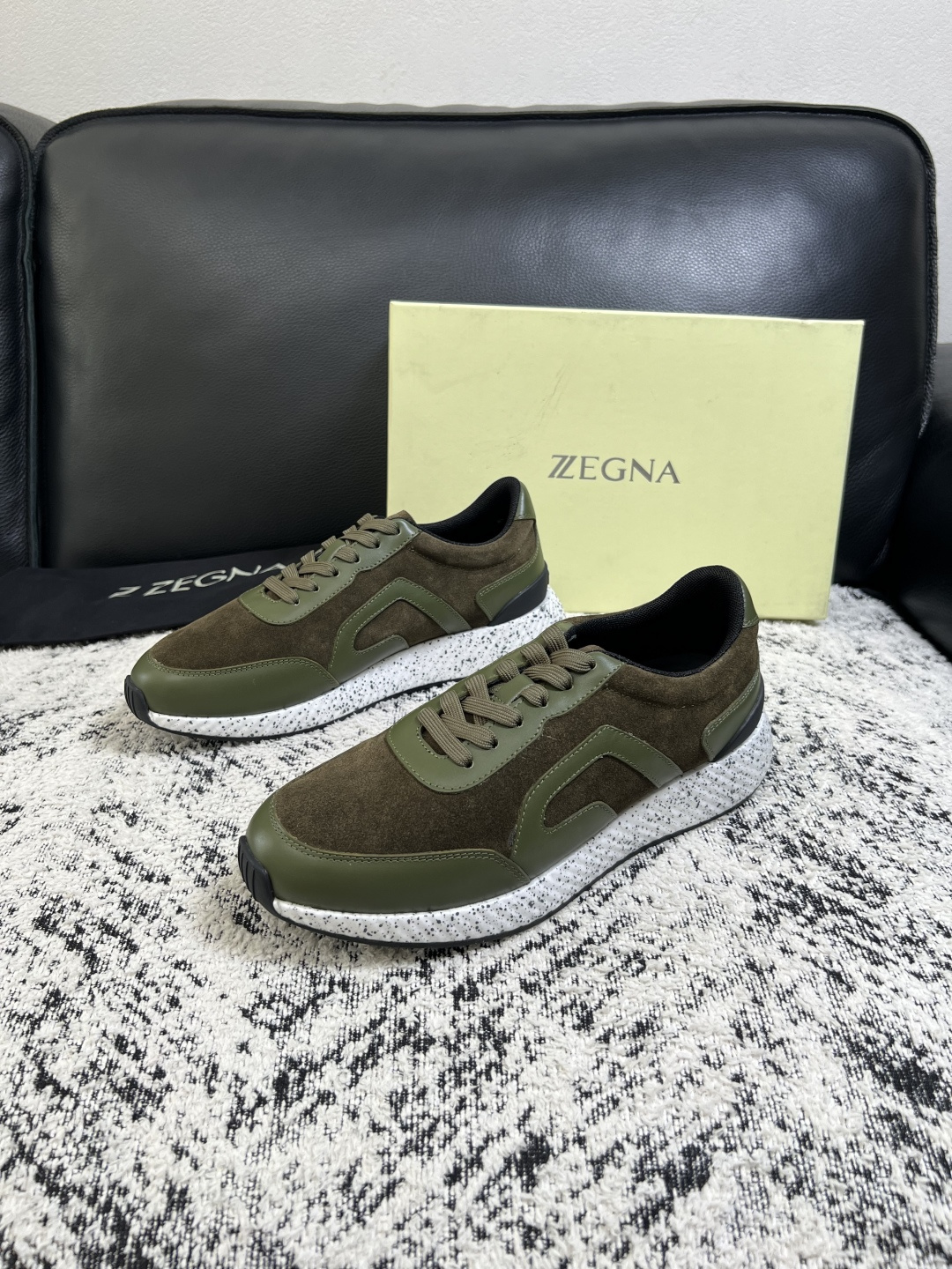 ⚠️只换码不退⚠️   Zegna  高品质  顶级工艺品  杰尼亚  专柜新款原厂配置，意大利进口牛皮面料，进口牛里垫