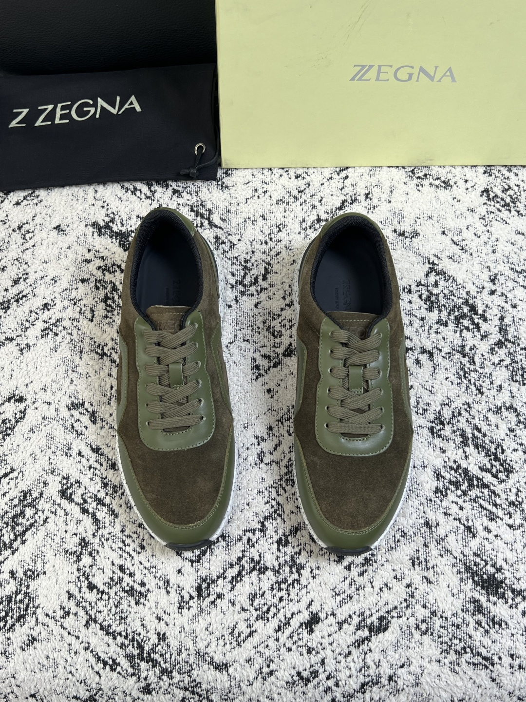 ⚠️只换码不退⚠️   Zegna  高品质  顶级工艺品  杰尼亚  专柜新款原厂配置，意大利进口牛皮面料，进口牛里垫