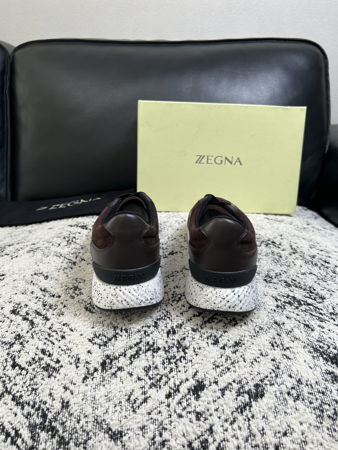 ⚠️只换码不退⚠️   Zegna  高品质  顶级工艺品  杰尼亚  专柜新款原厂配置，意大利进口牛皮面料，进口牛里垫