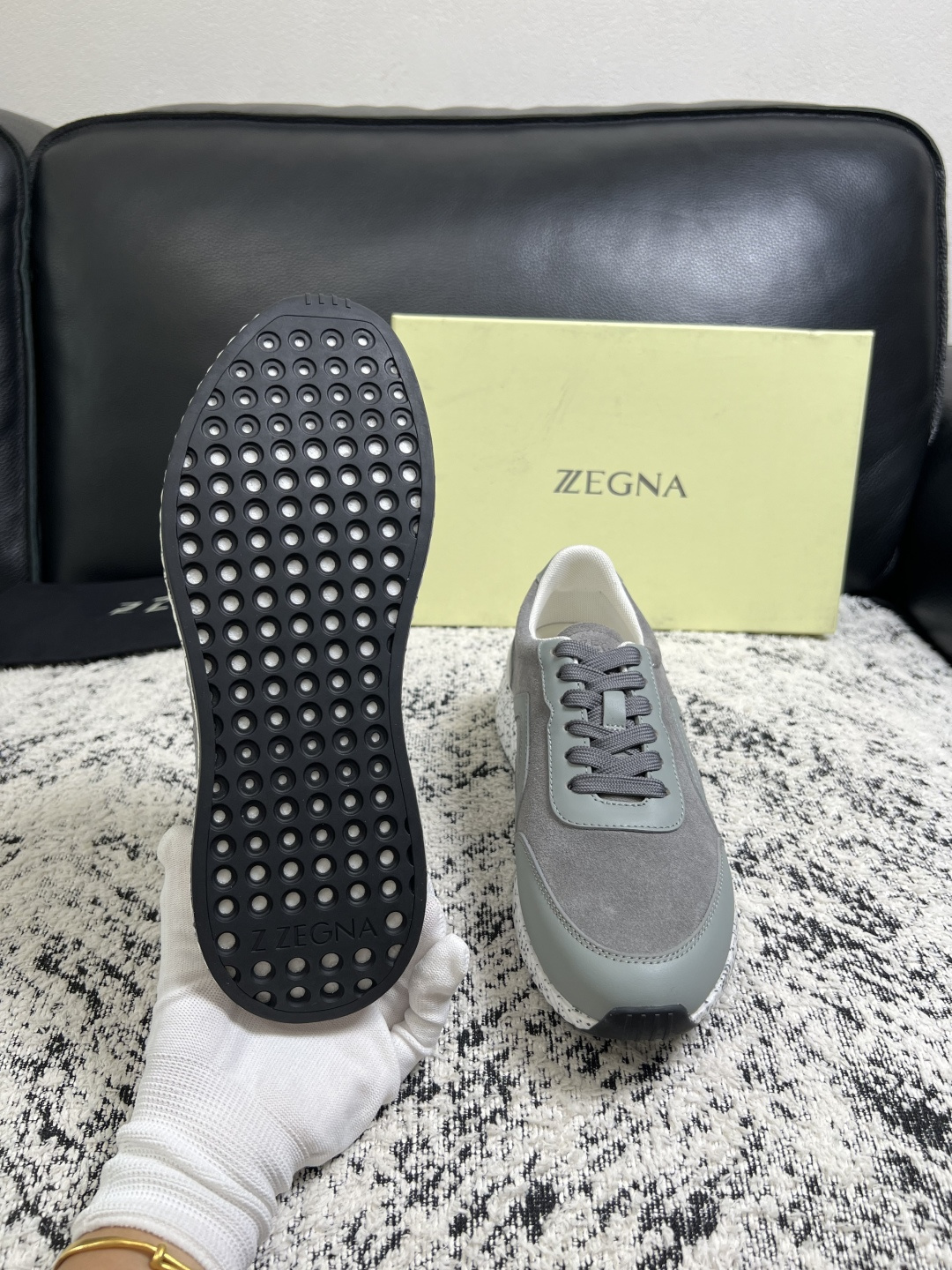 ⚠️只换码不退⚠️   Zegna  高品质  顶级工艺品  杰尼亚  专柜新款原厂配置，意大利进口牛皮面料，进口牛里垫