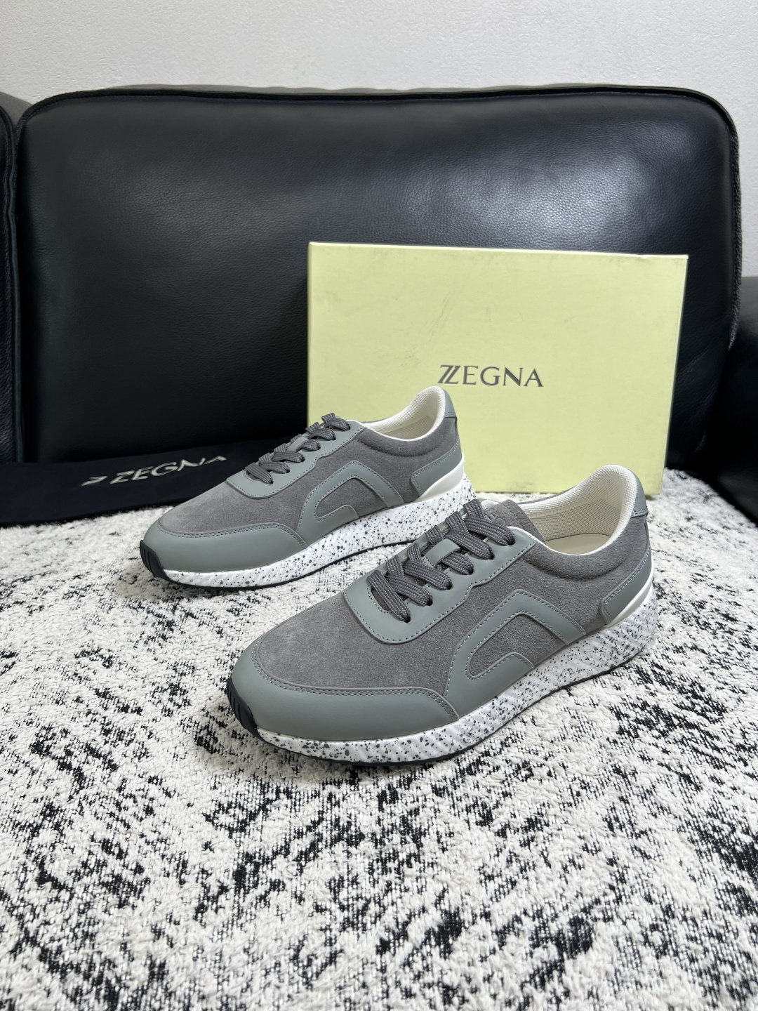 ⚠️只换码不退⚠️   Zegna  高品质  顶级工艺品  杰尼亚  专柜新款原厂配置，意大利进口牛皮面料，进口牛里垫