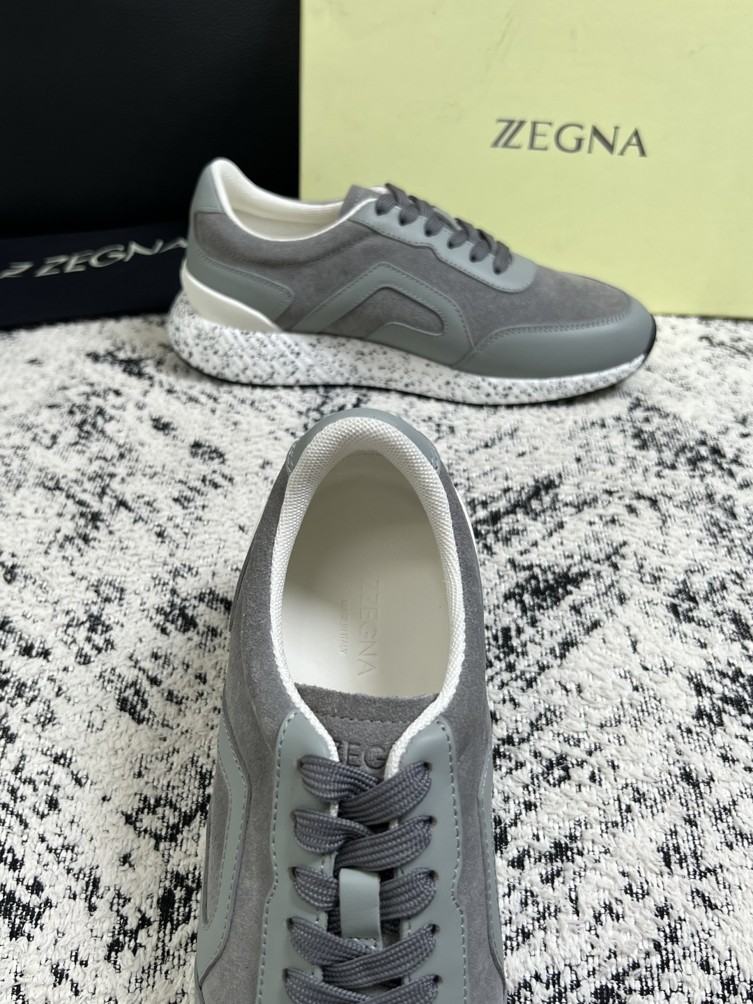 ⚠️只换码不退⚠️   Zegna  高品质  顶级工艺品  杰尼亚  专柜新款原厂配置，意大利进口牛皮面料，进口牛里垫