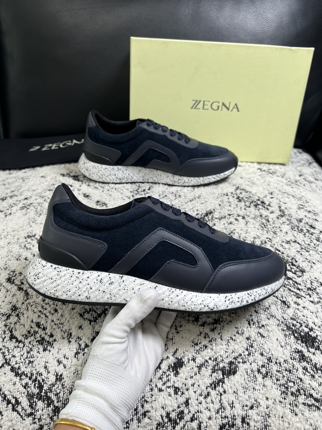 ⚠️只换码不退⚠️   Zegna  高品质  顶级工艺品  杰尼亚  专柜新款原厂配置，意大利进口牛皮面料，进口牛里垫